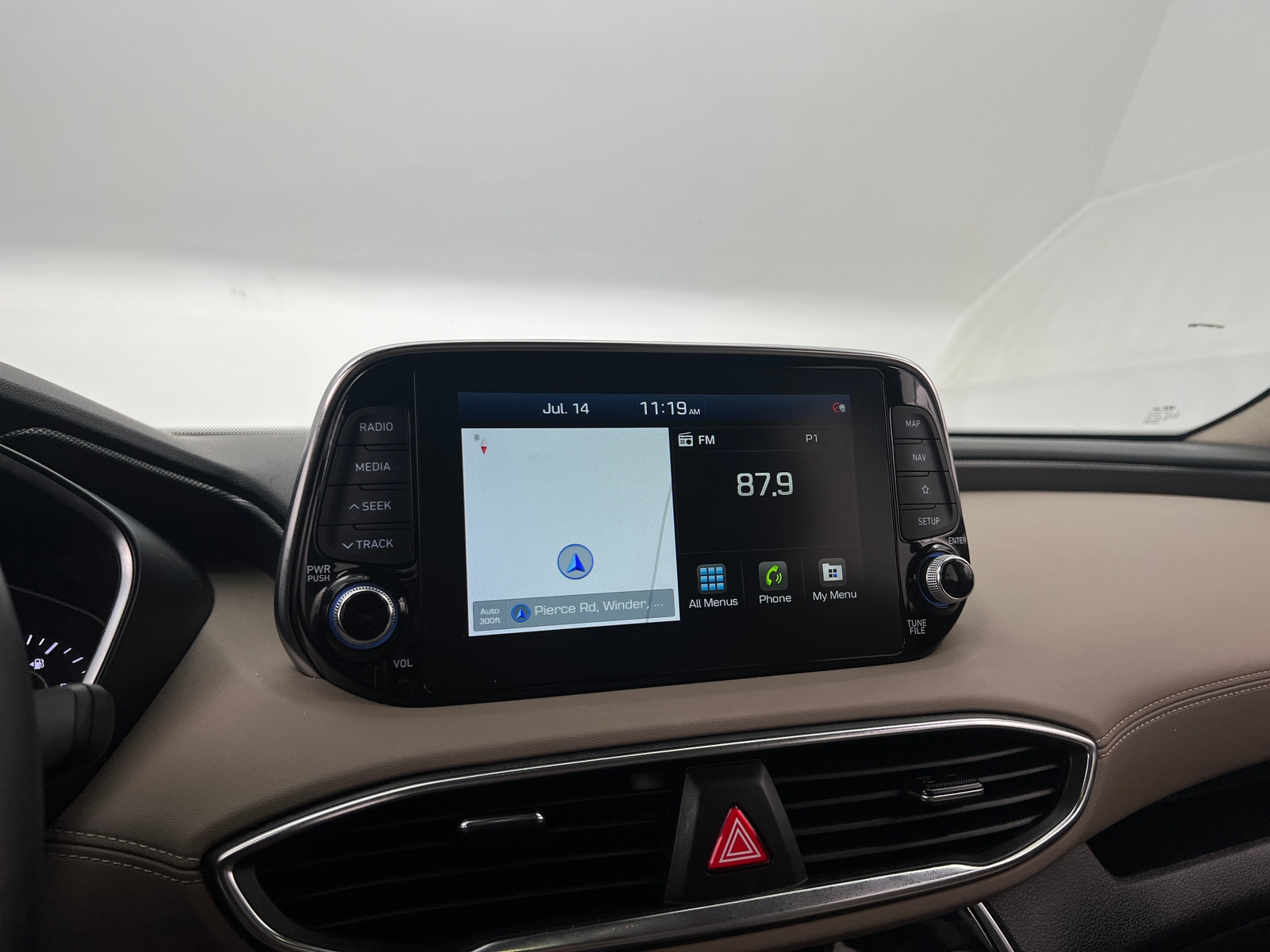 Thumbnail: 2020 Hyundai Santa Fe - 3