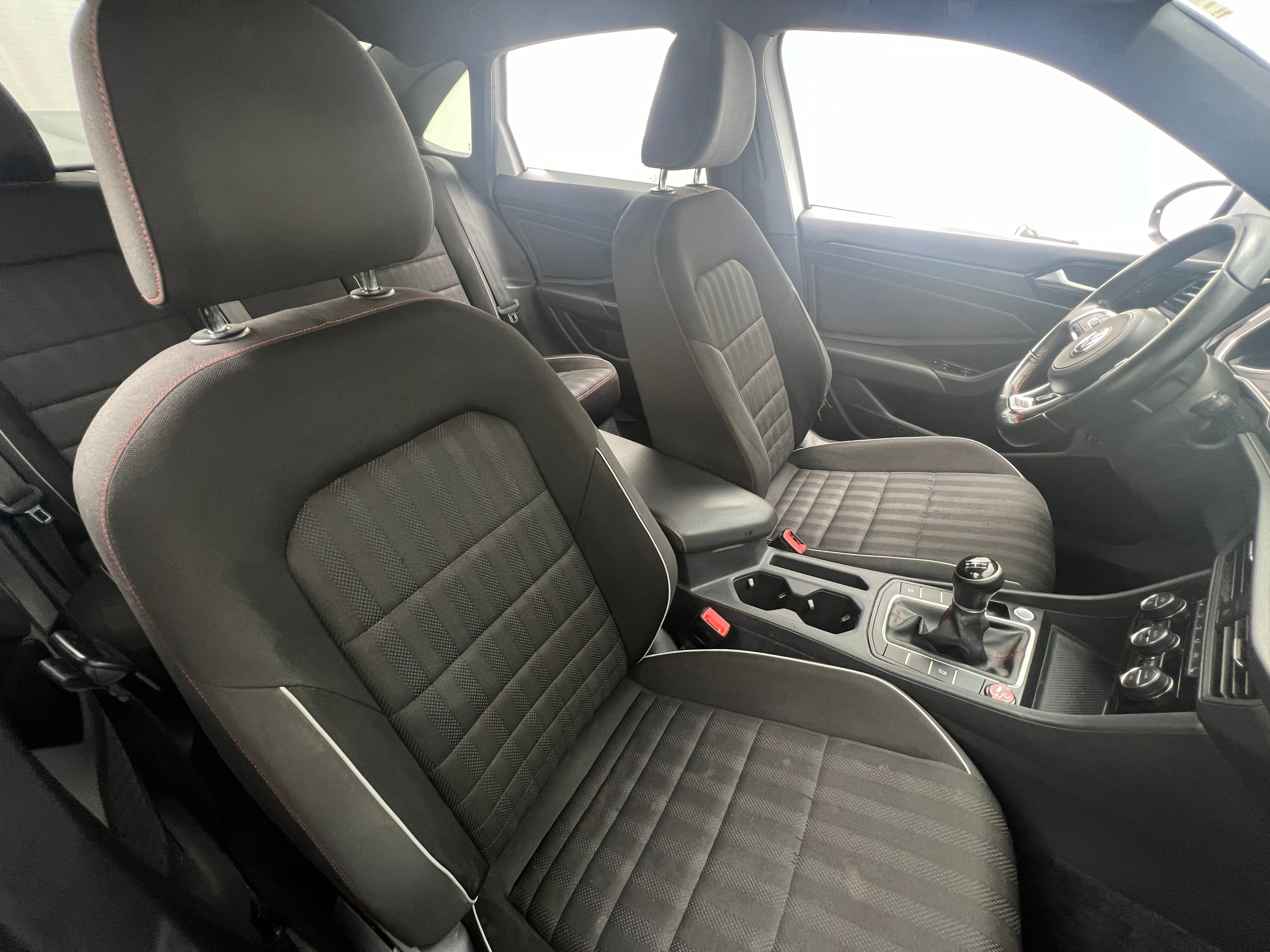 2020 Volkswagen Jetta GLI S 2