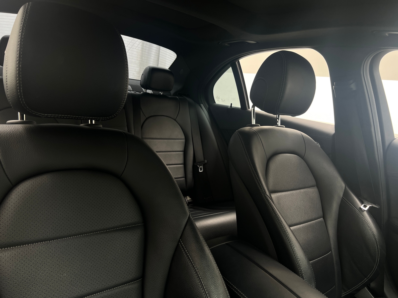 Thumbnail: 2016 Mercedes-Benz C-Class - 2