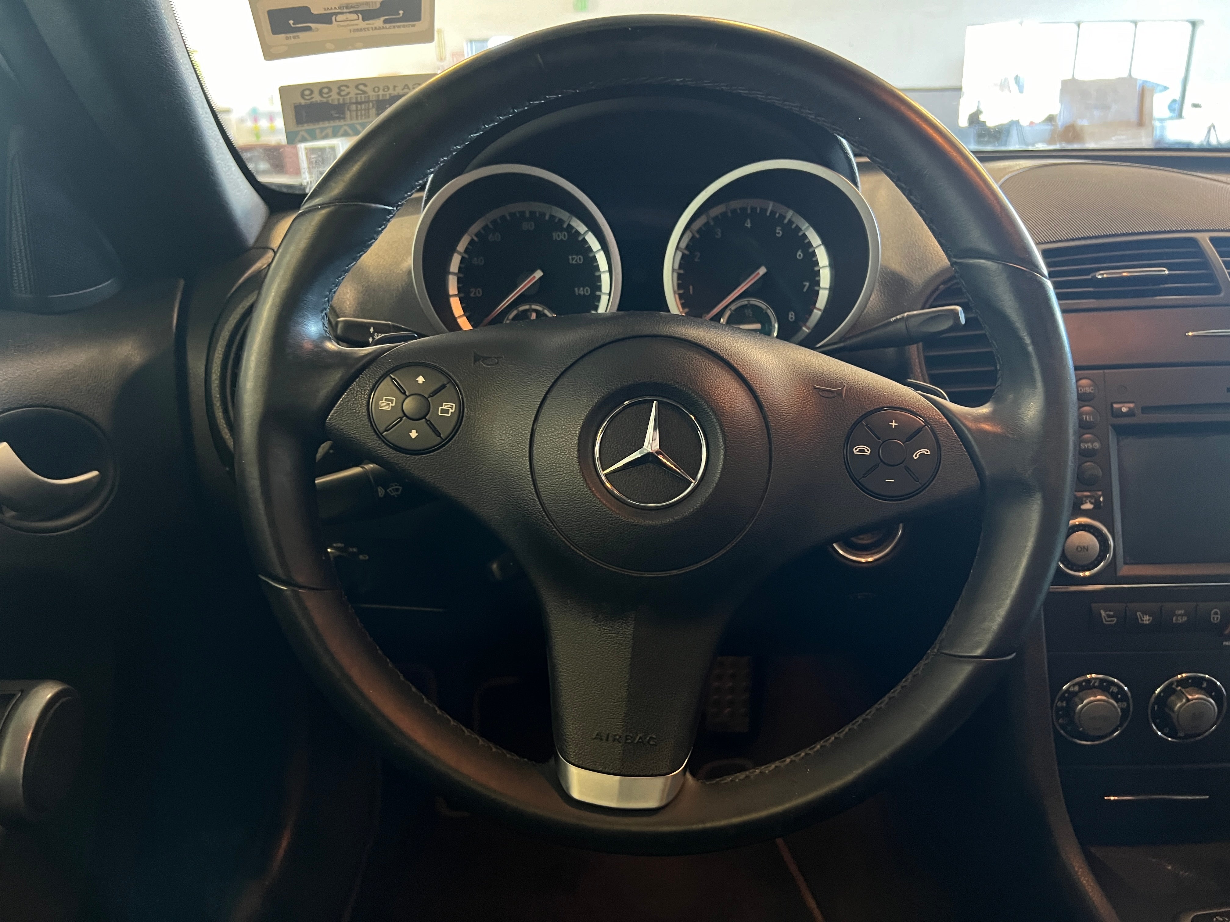 2010 Mercedes-Benz SLK 350 5