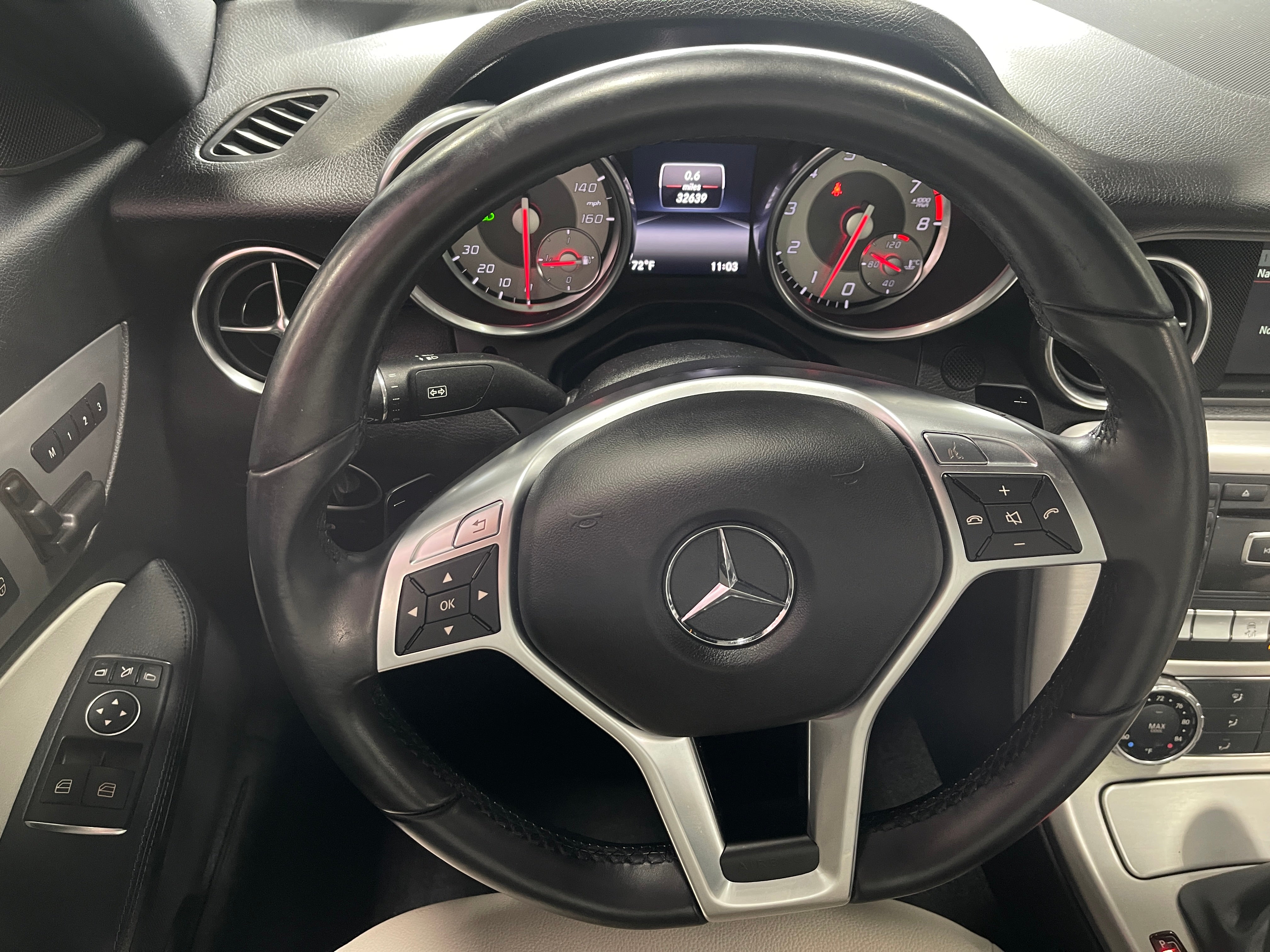 2014 Mercedes-Benz SLK 250 4