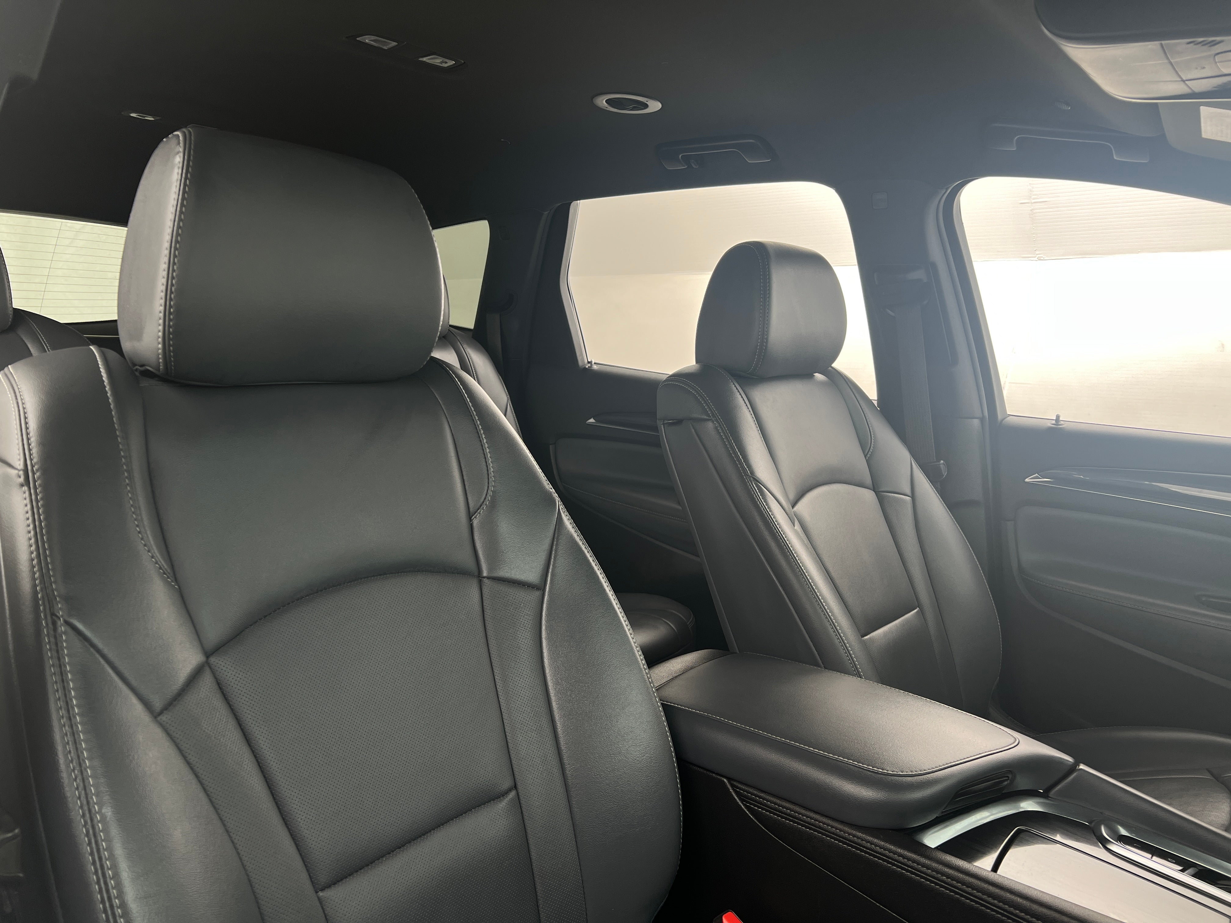 2022 Buick Enclave Premium 2