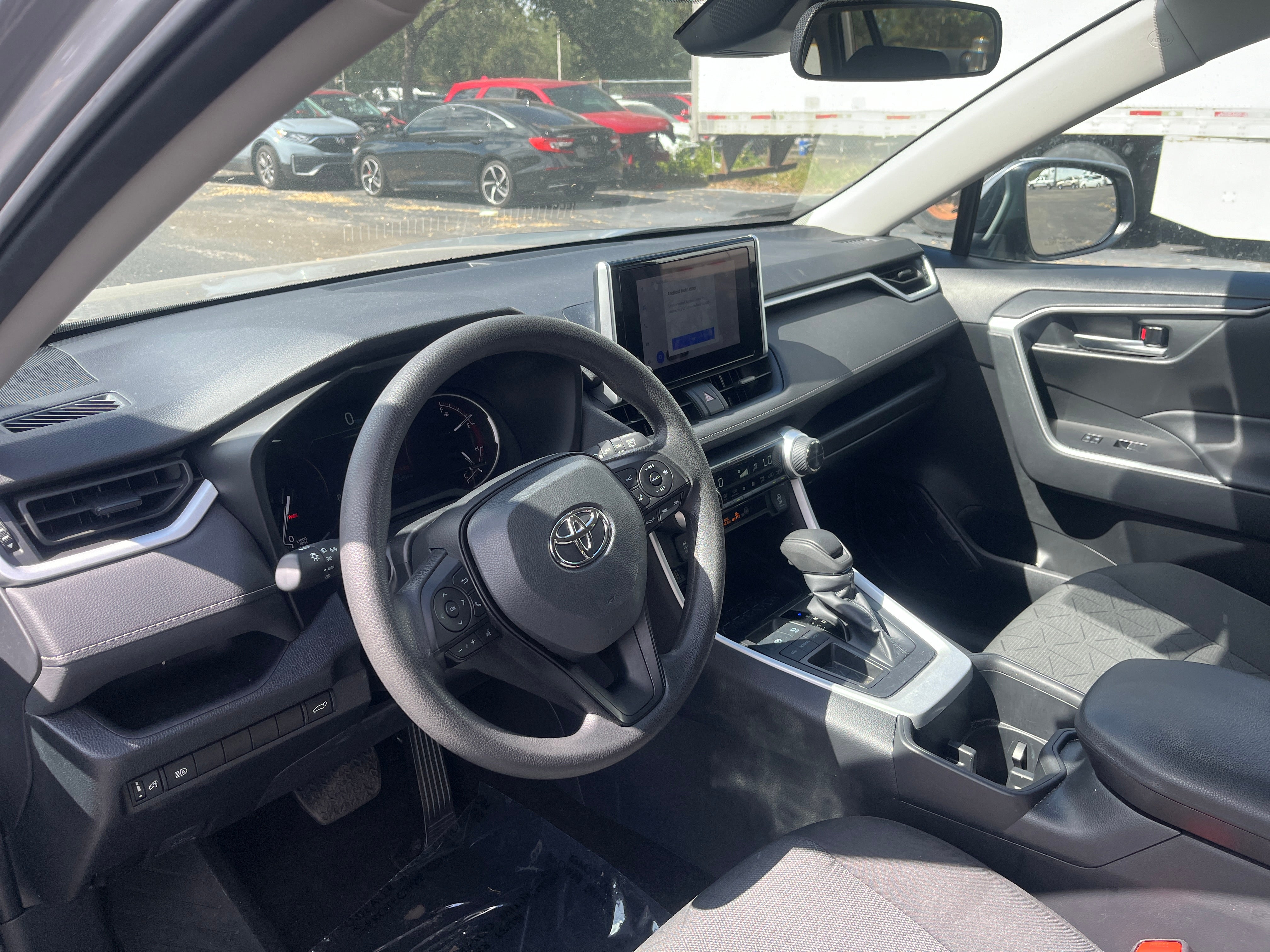 2024 Toyota RAV4 XLE 3