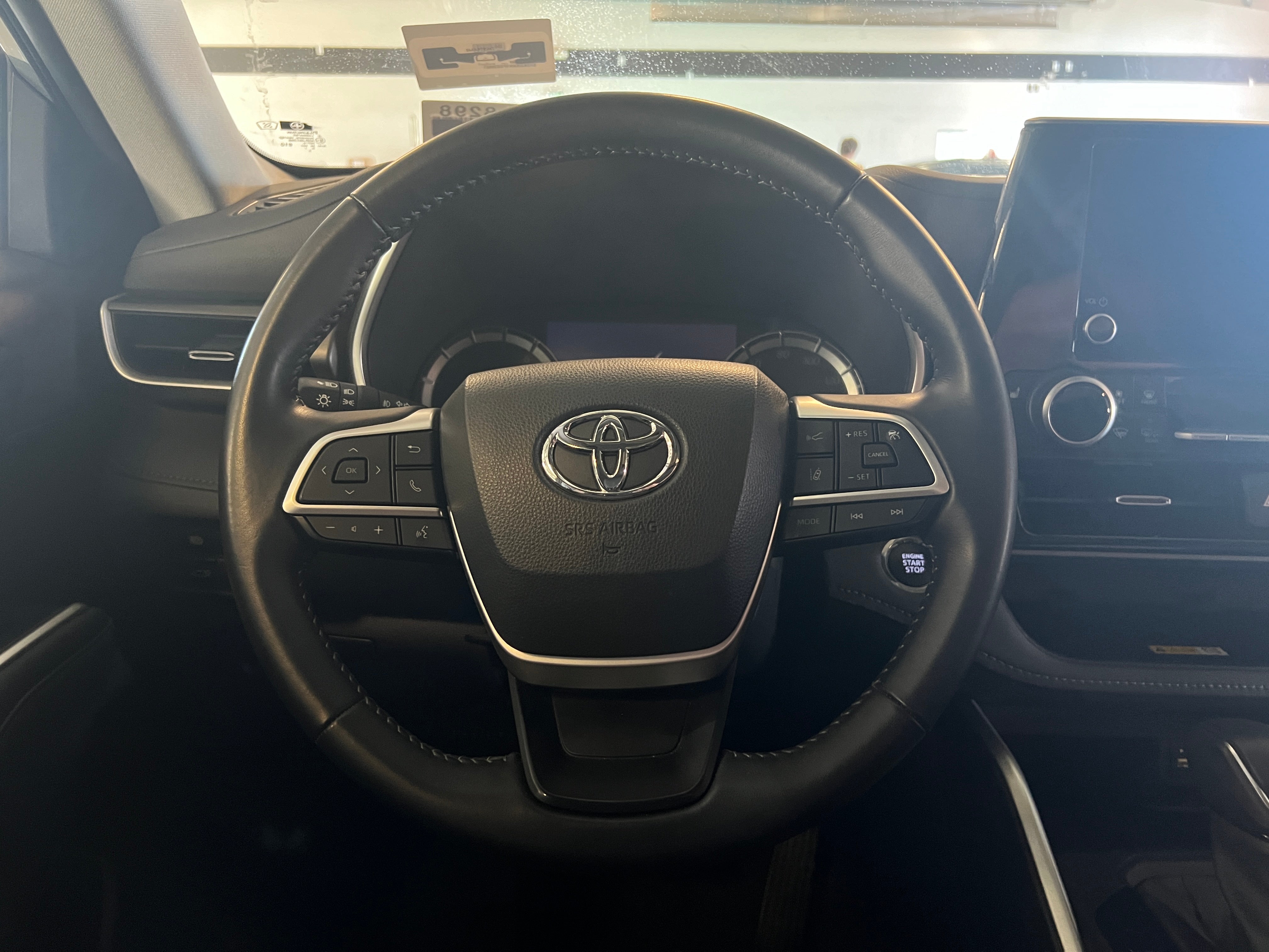 2023 Toyota Highlander XLE 5