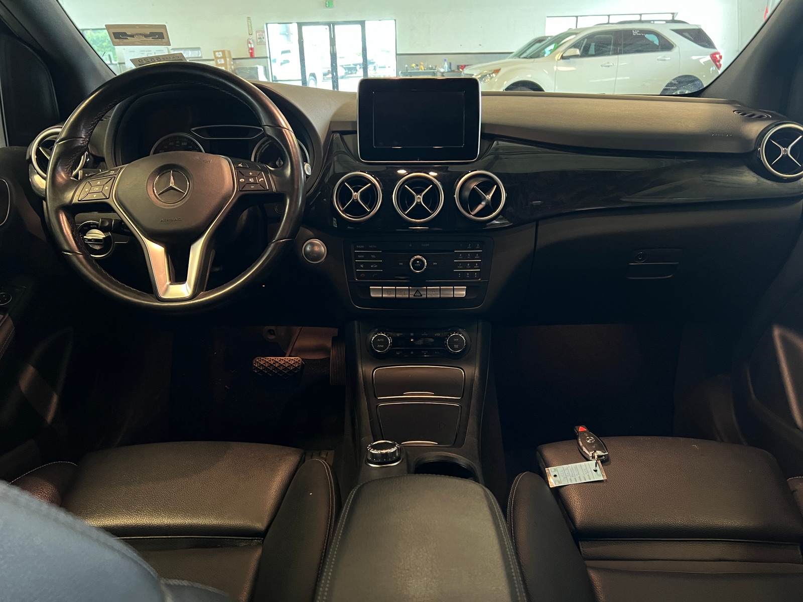 Thumbnail: 2017 Mercedes-Benz B-Class - 3