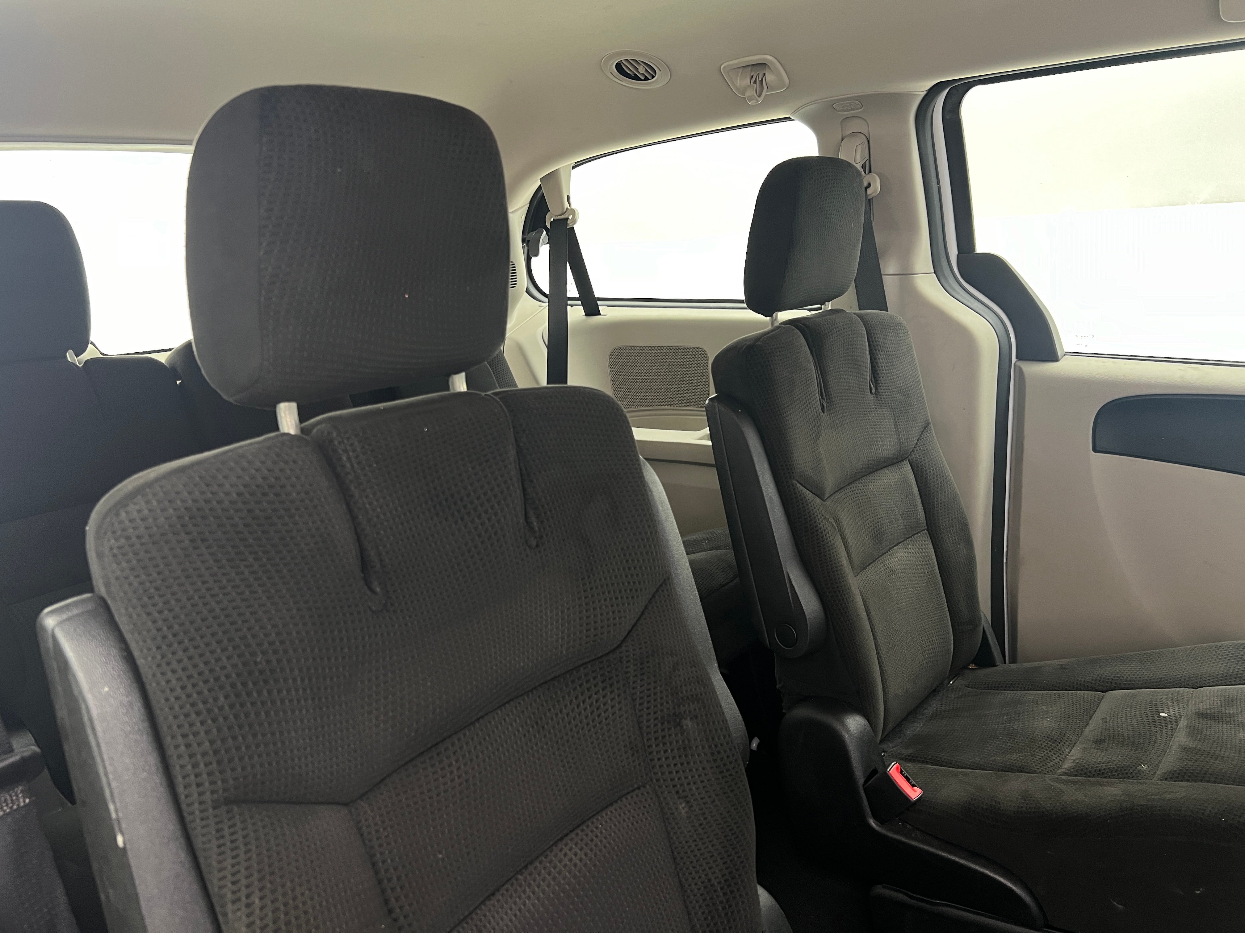 2016 Dodge Grand Caravan SE 6