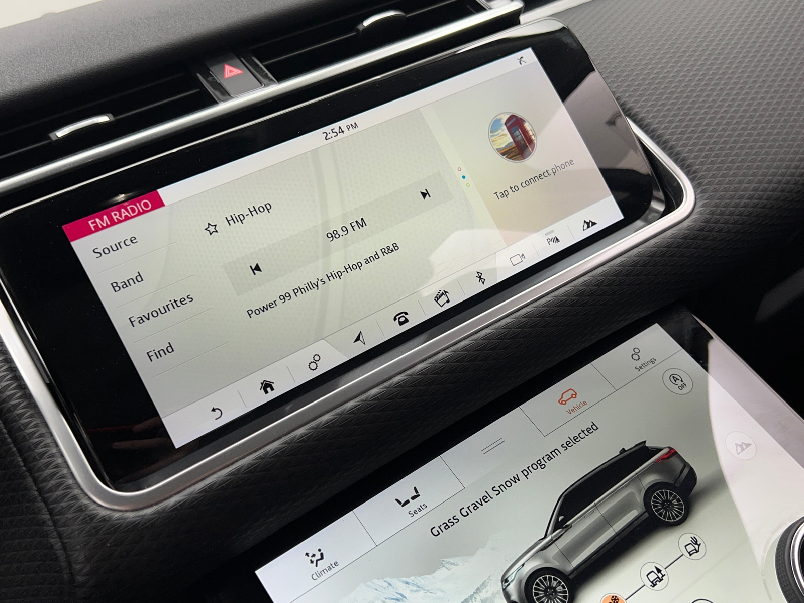 Thumbnail: 2018 Land Rover Range Rover Velar - 4