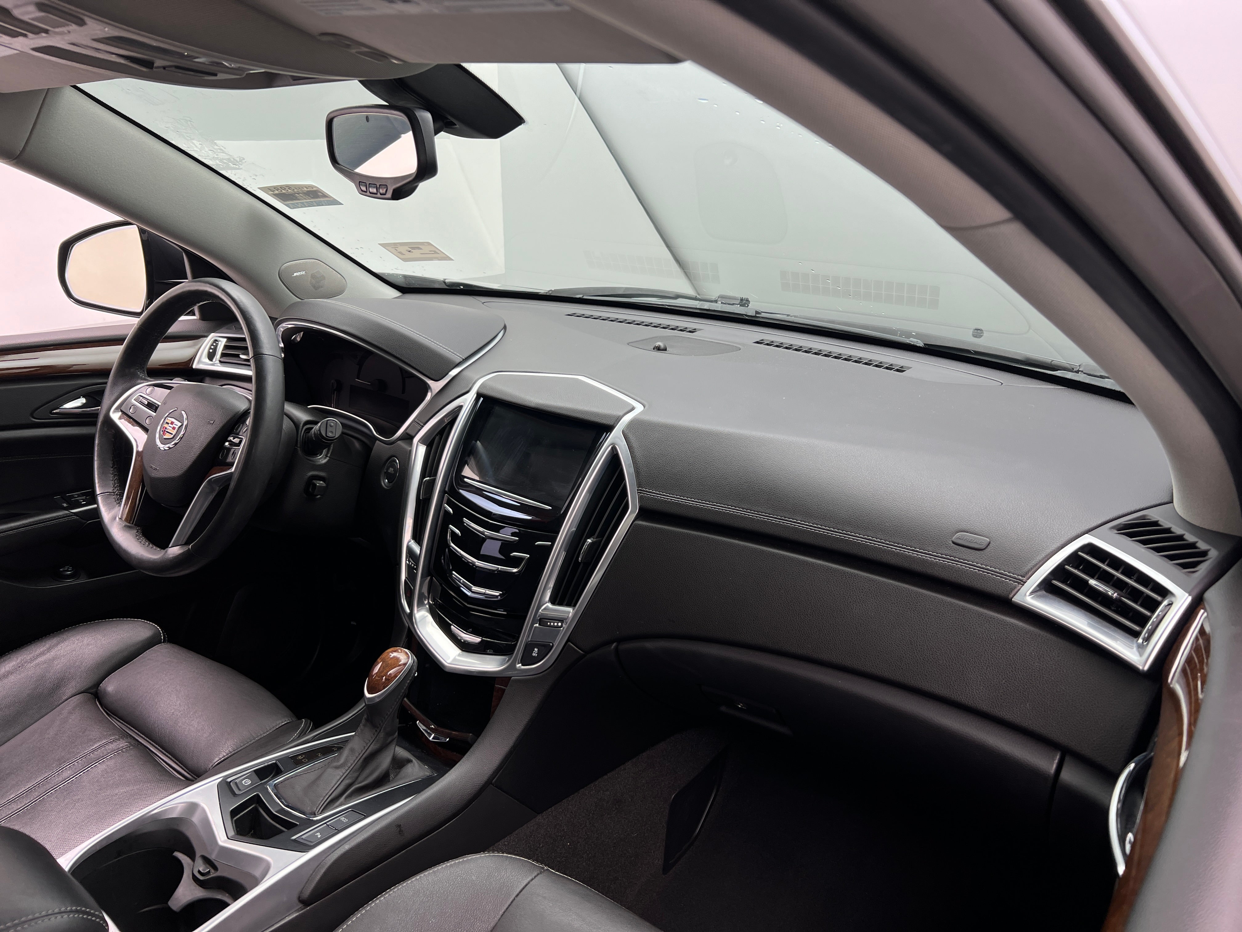 2014 Cadillac SRX Luxury 2