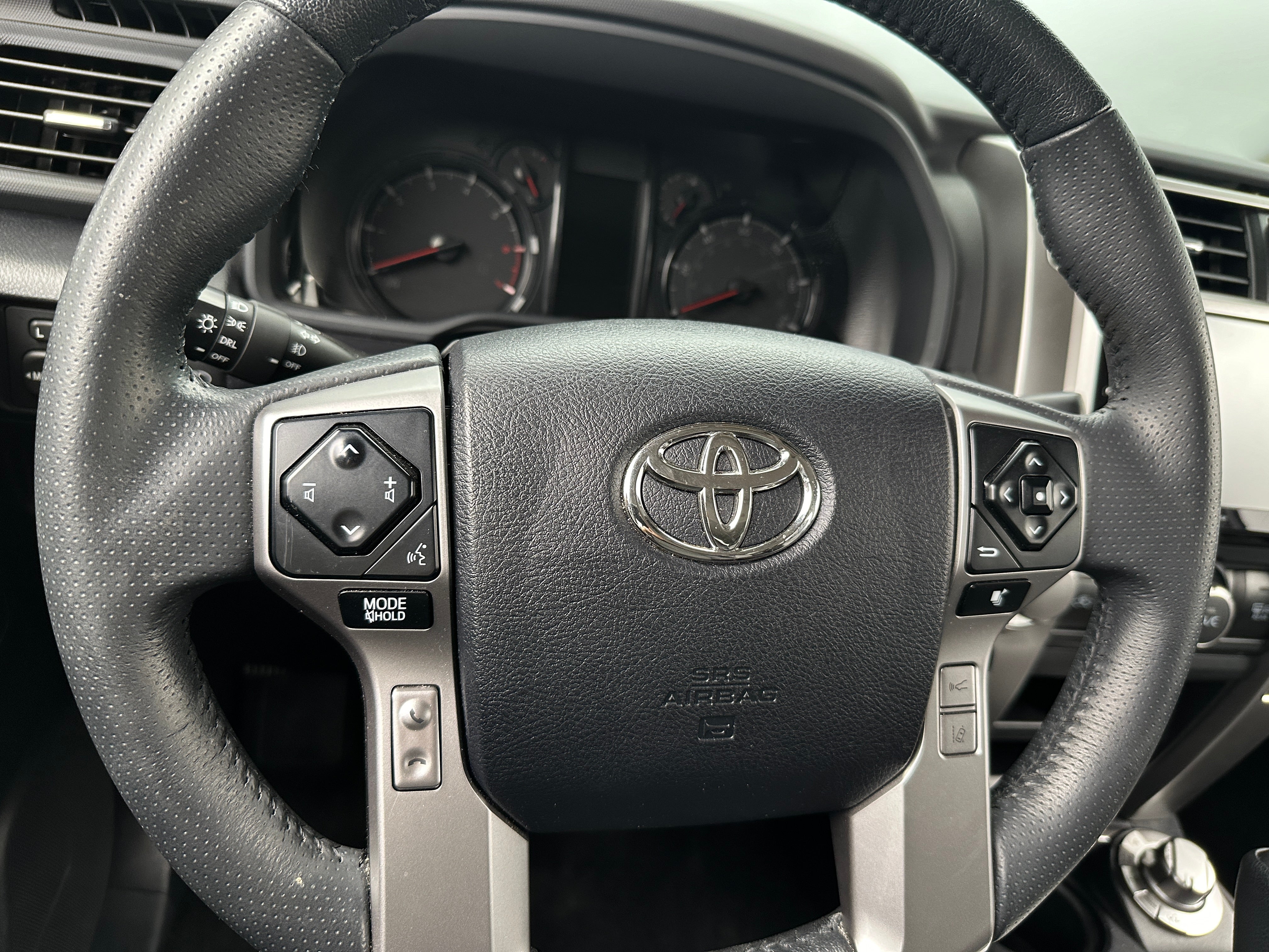 2022 Toyota 4Runner SR5 5