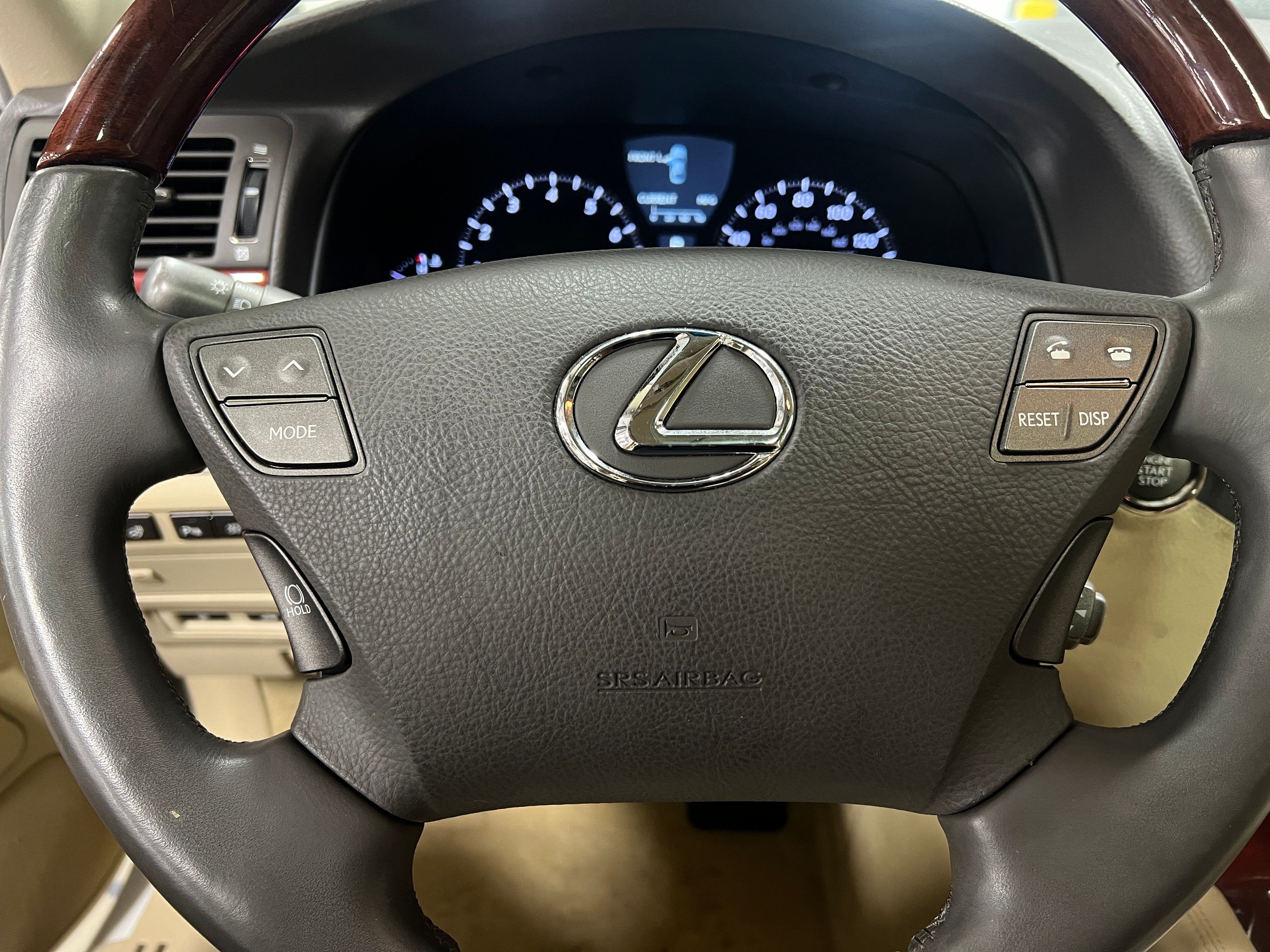 2010 Lexus LS 460 4