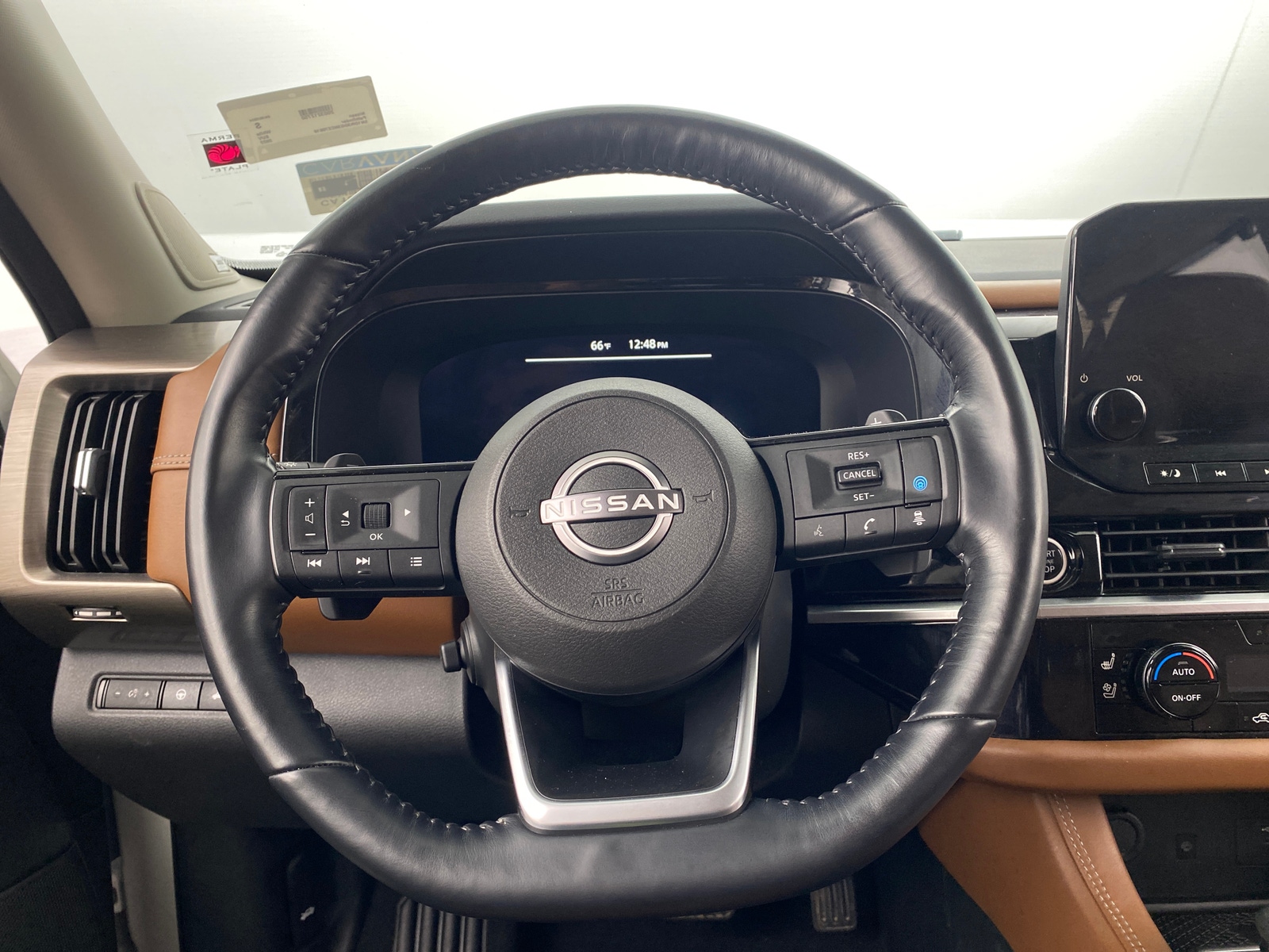 Thumbnail: 2022 Nissan Pathfinder - 5