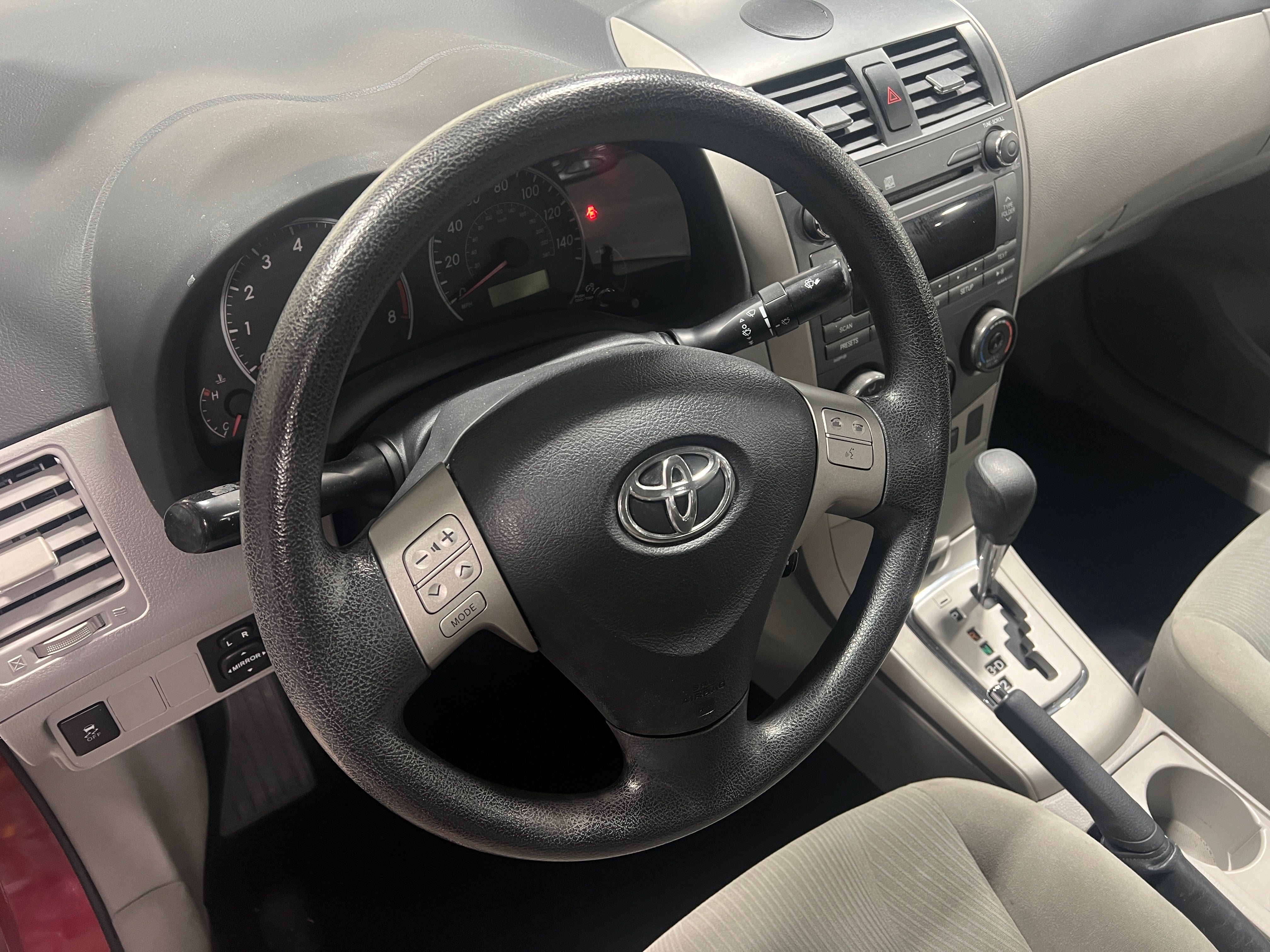 2011 Toyota Corolla LE 5