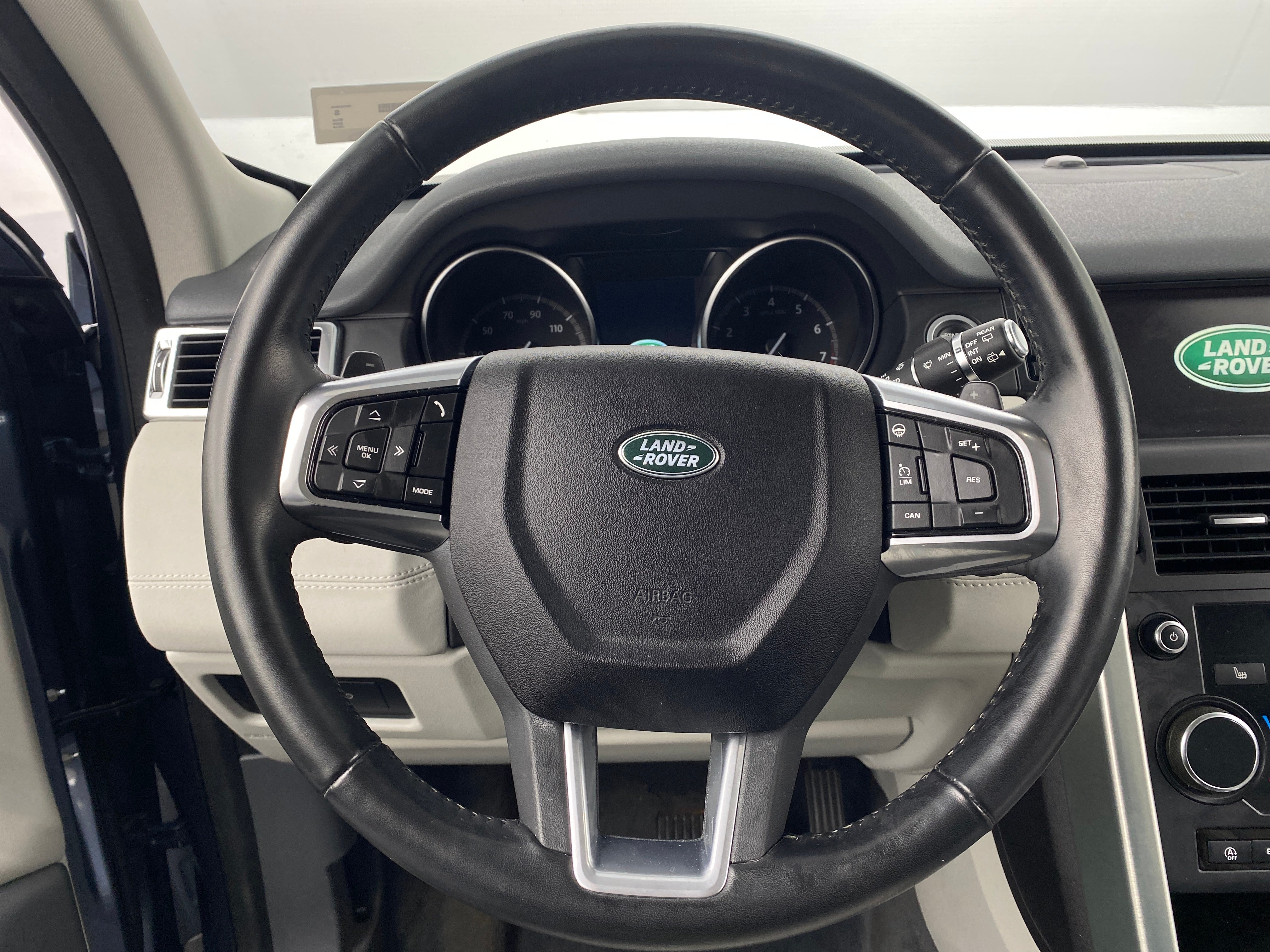 2018 Land Rover Discovery Sport SE 5