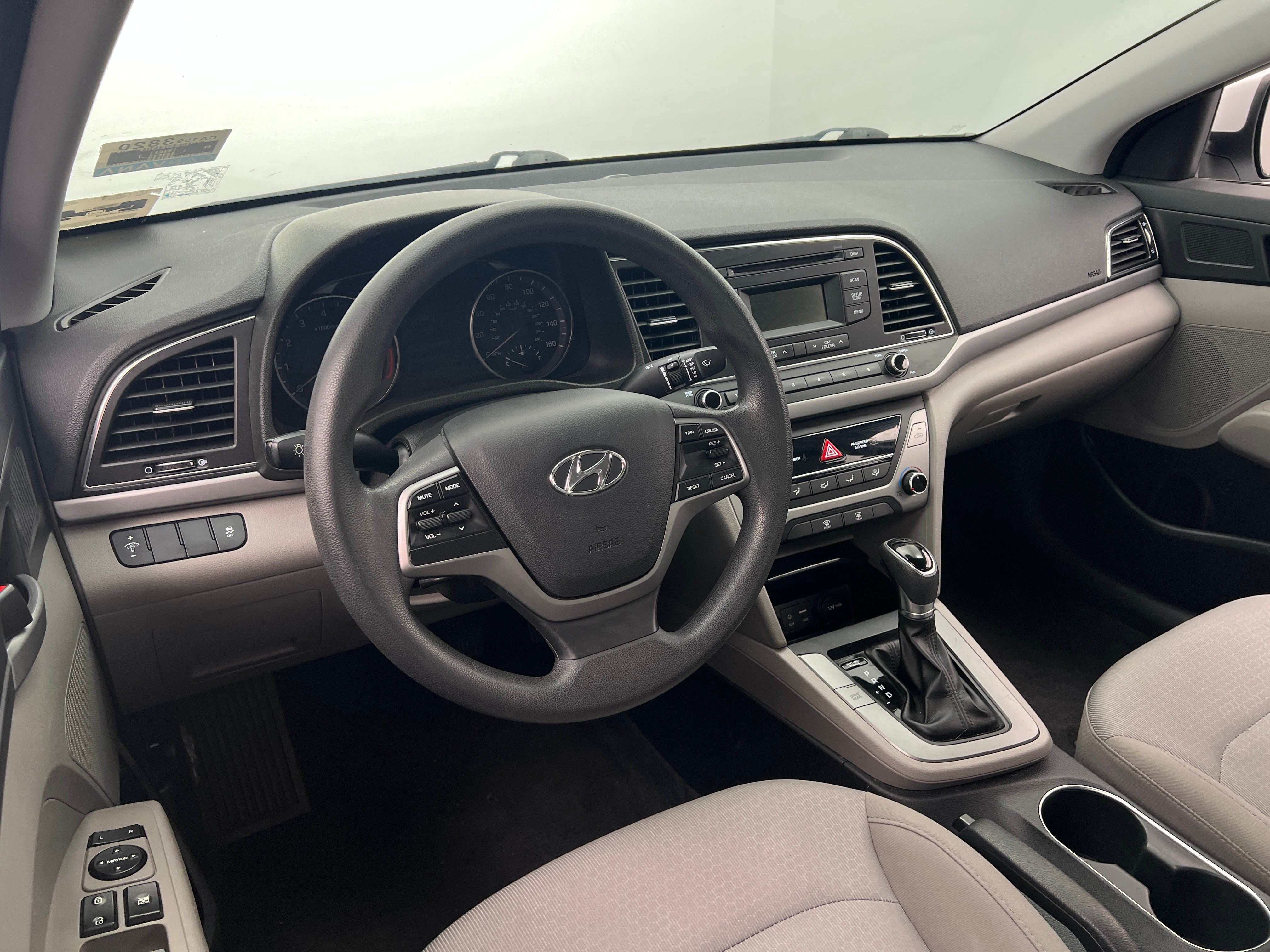 2017 Hyundai Elantra SE 3