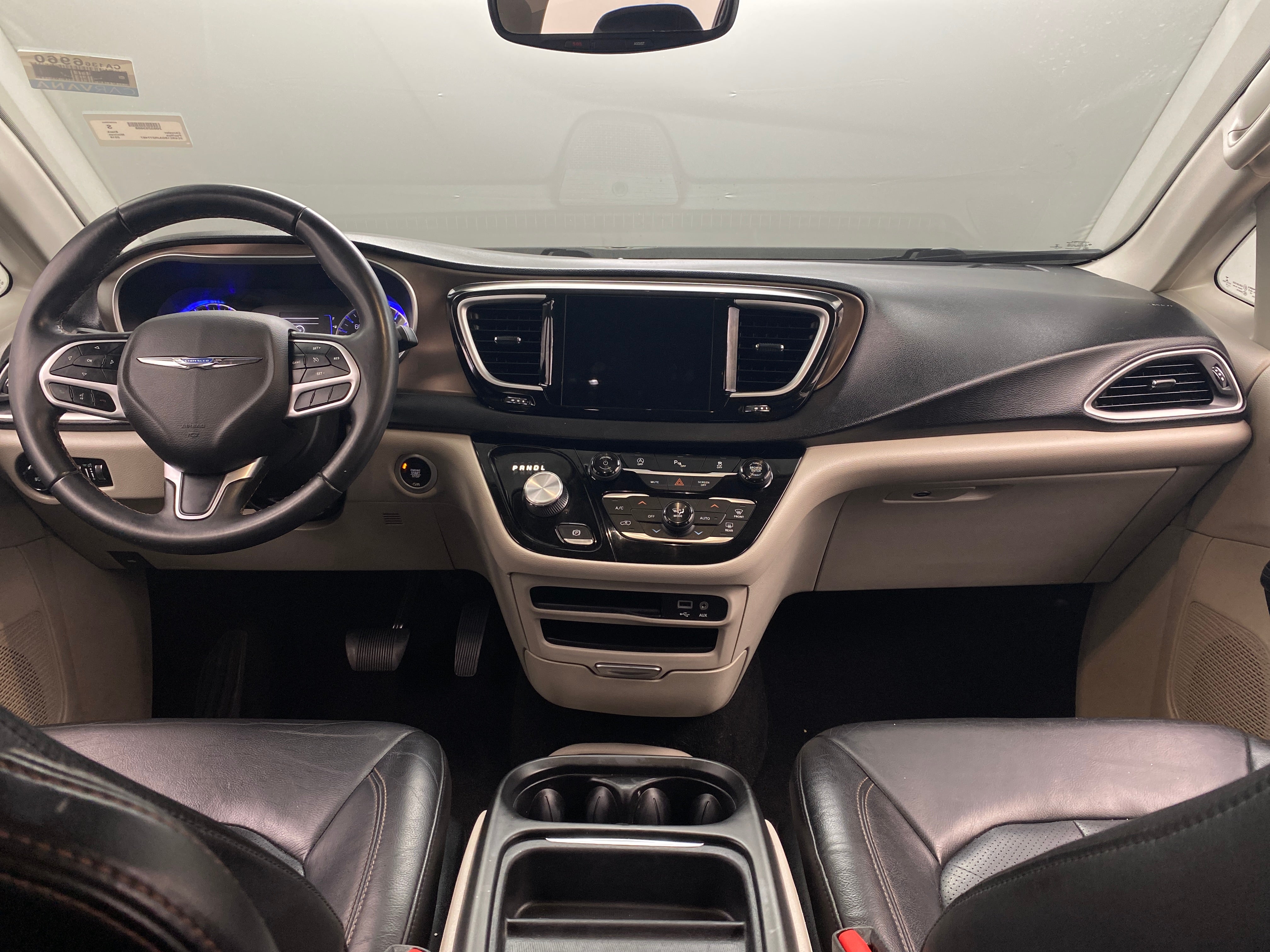 2018 Chrysler Pacifica Touring L 2