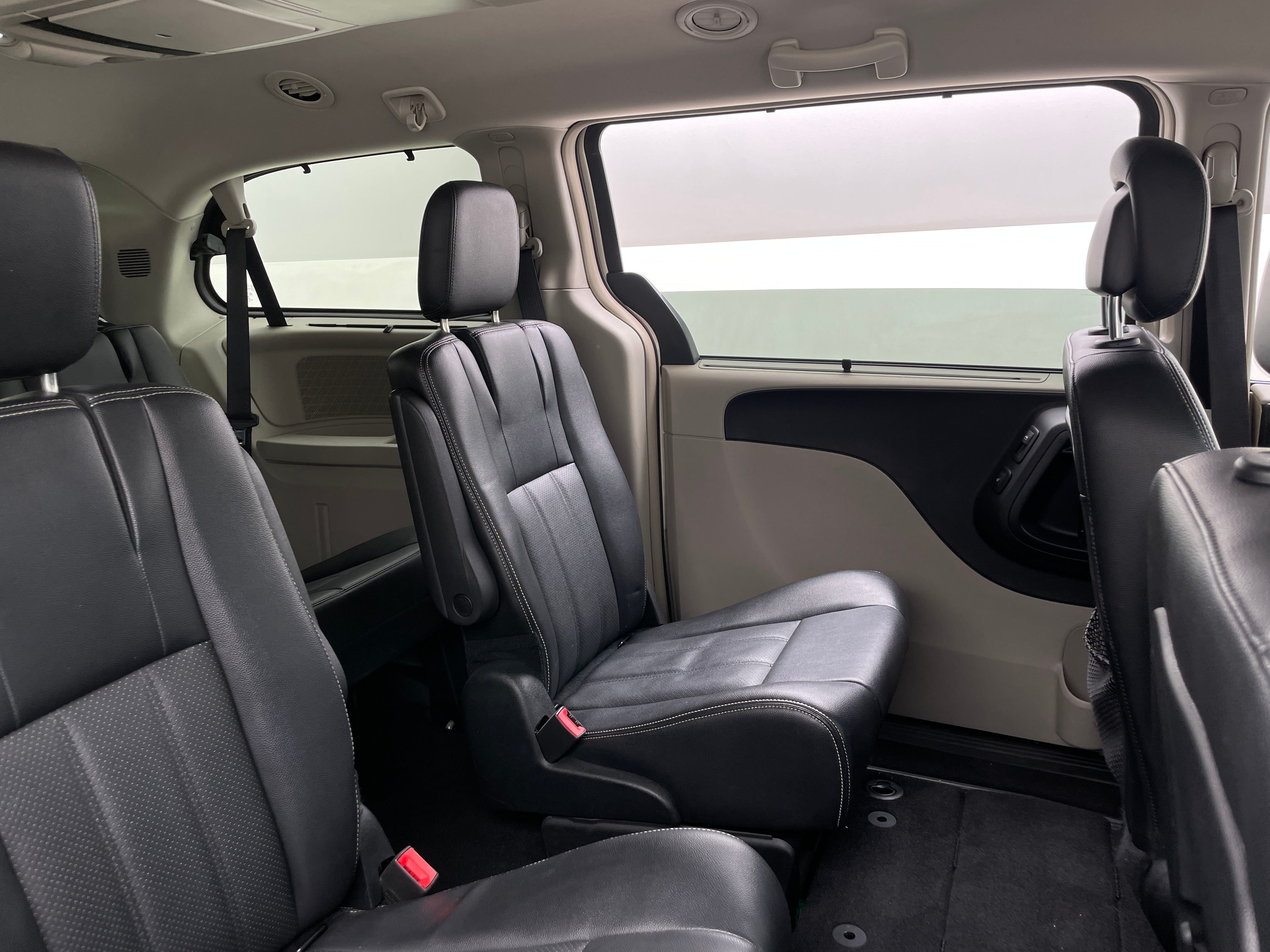 2015 Chrysler Town & Country Touring 5