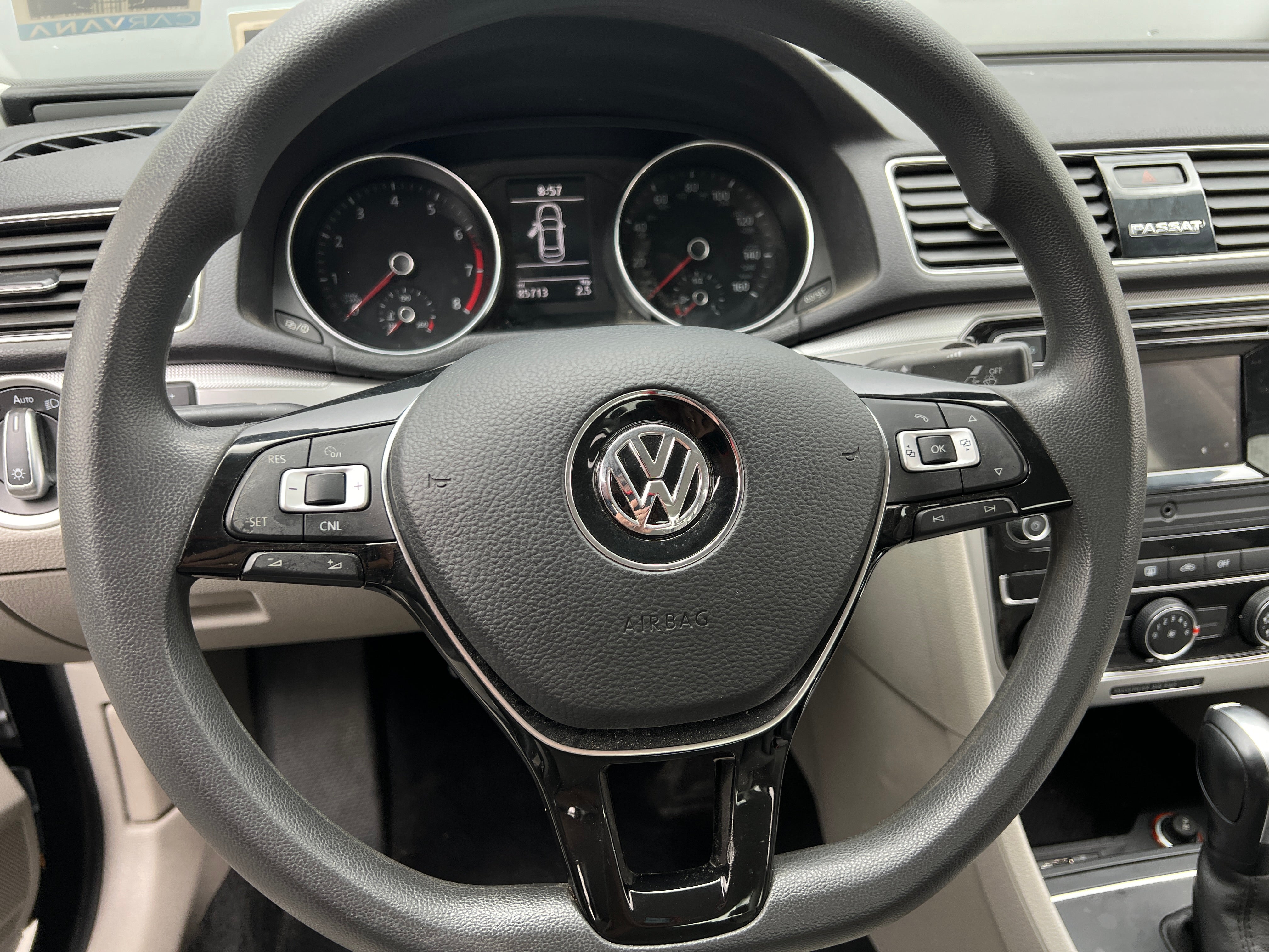 2018 Volkswagen Passat 2.0T 5