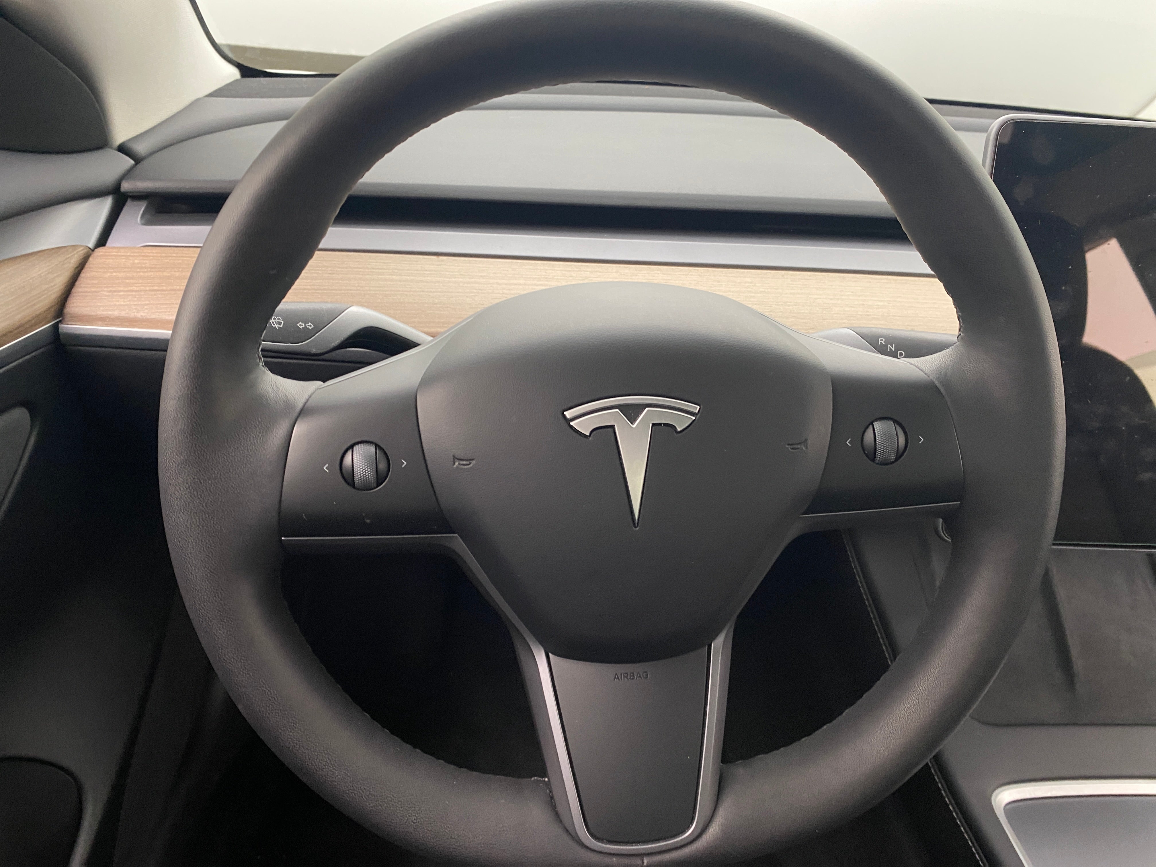 2023 Tesla Model 3 Standard Range 4