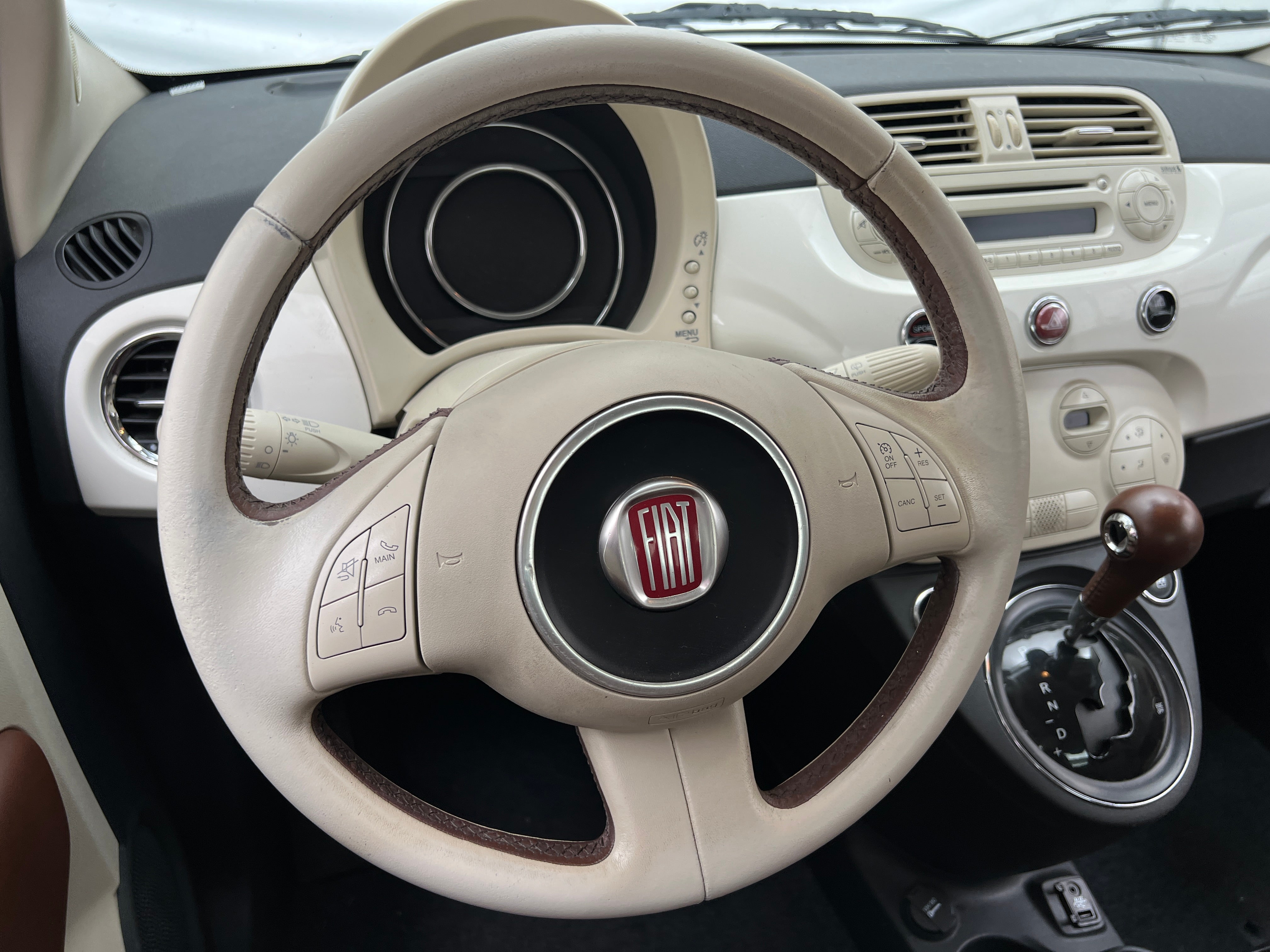 2015 Fiat 500 Lounge 3