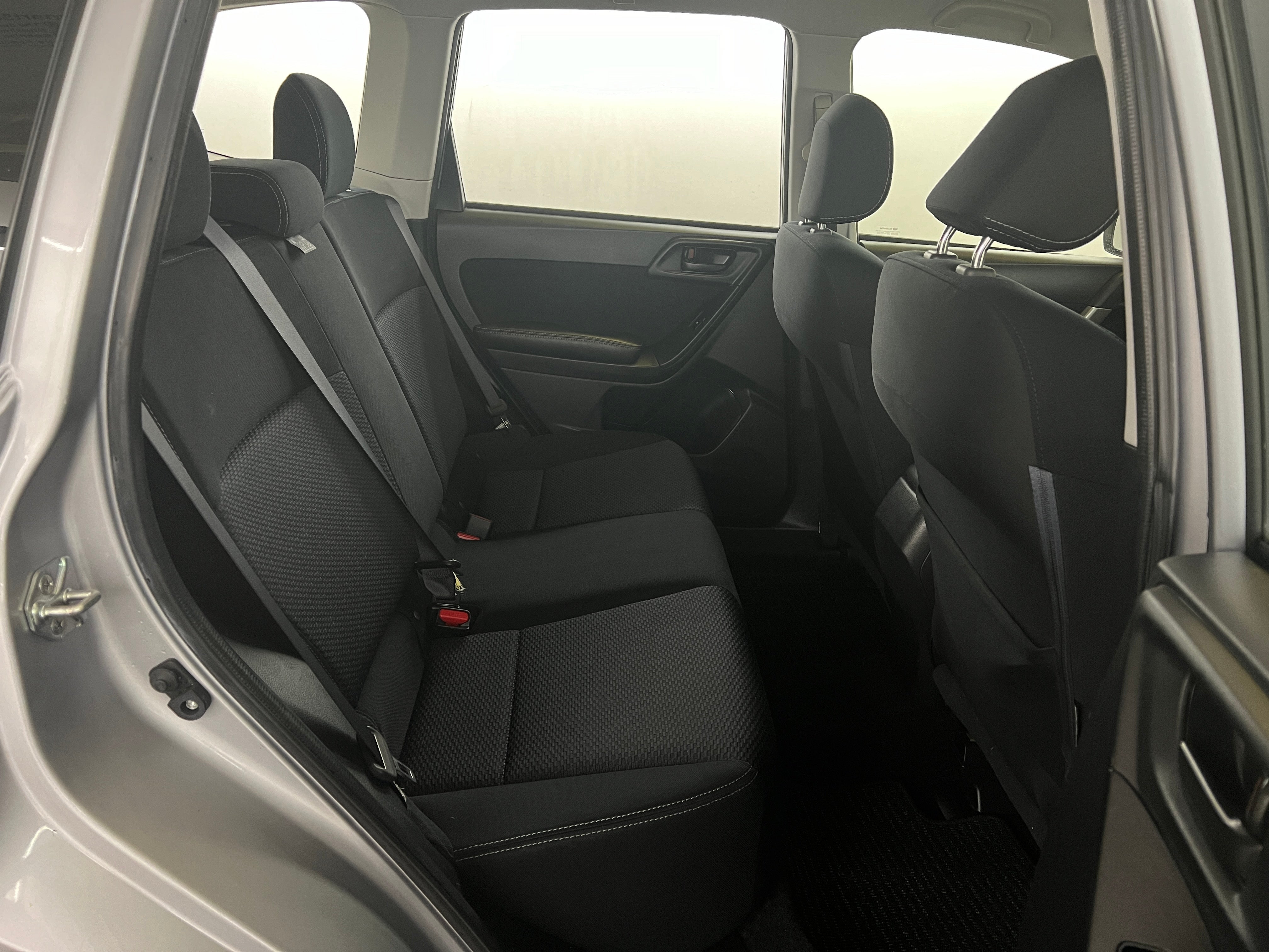 2016 Subaru Forester 2.5i 6