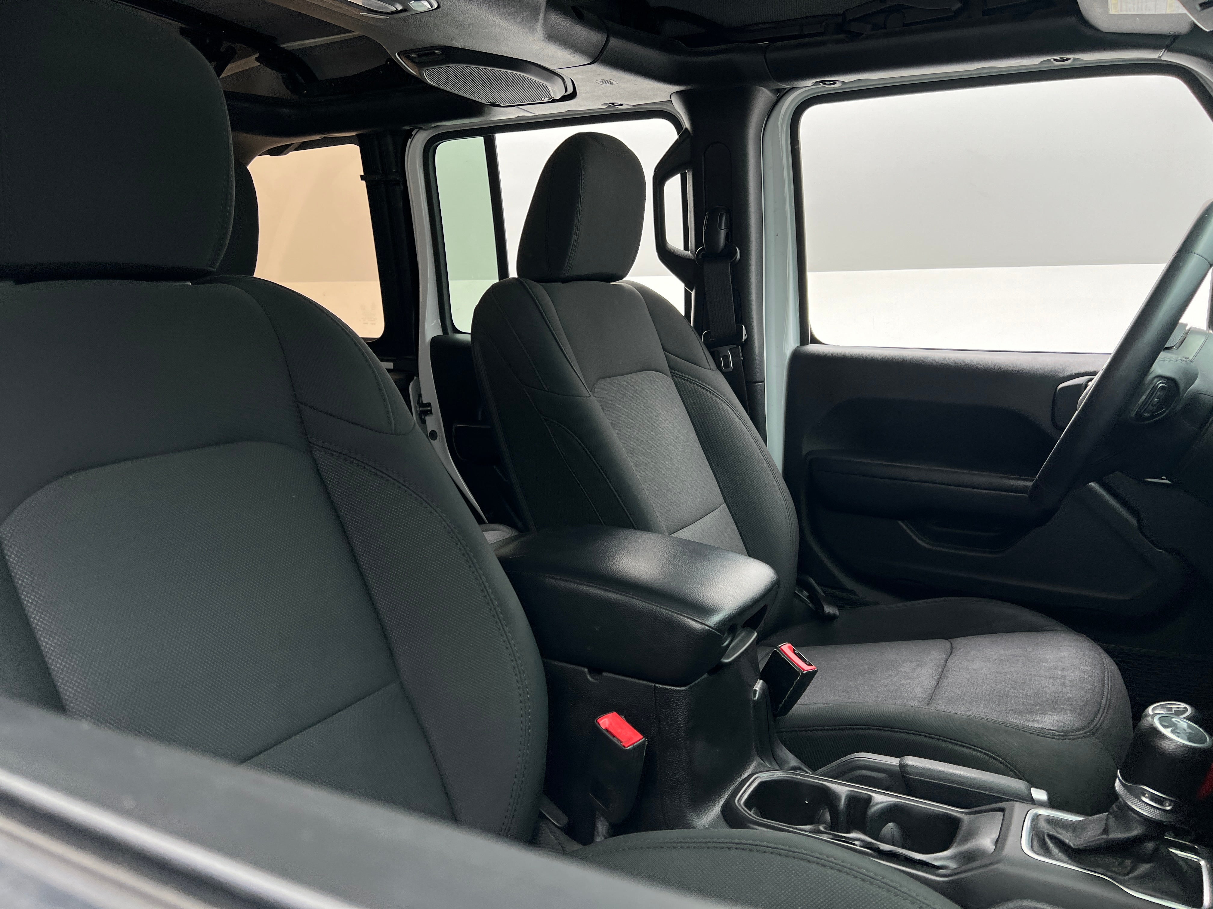 2019 Jeep Wrangler Unlimited Sport S 2