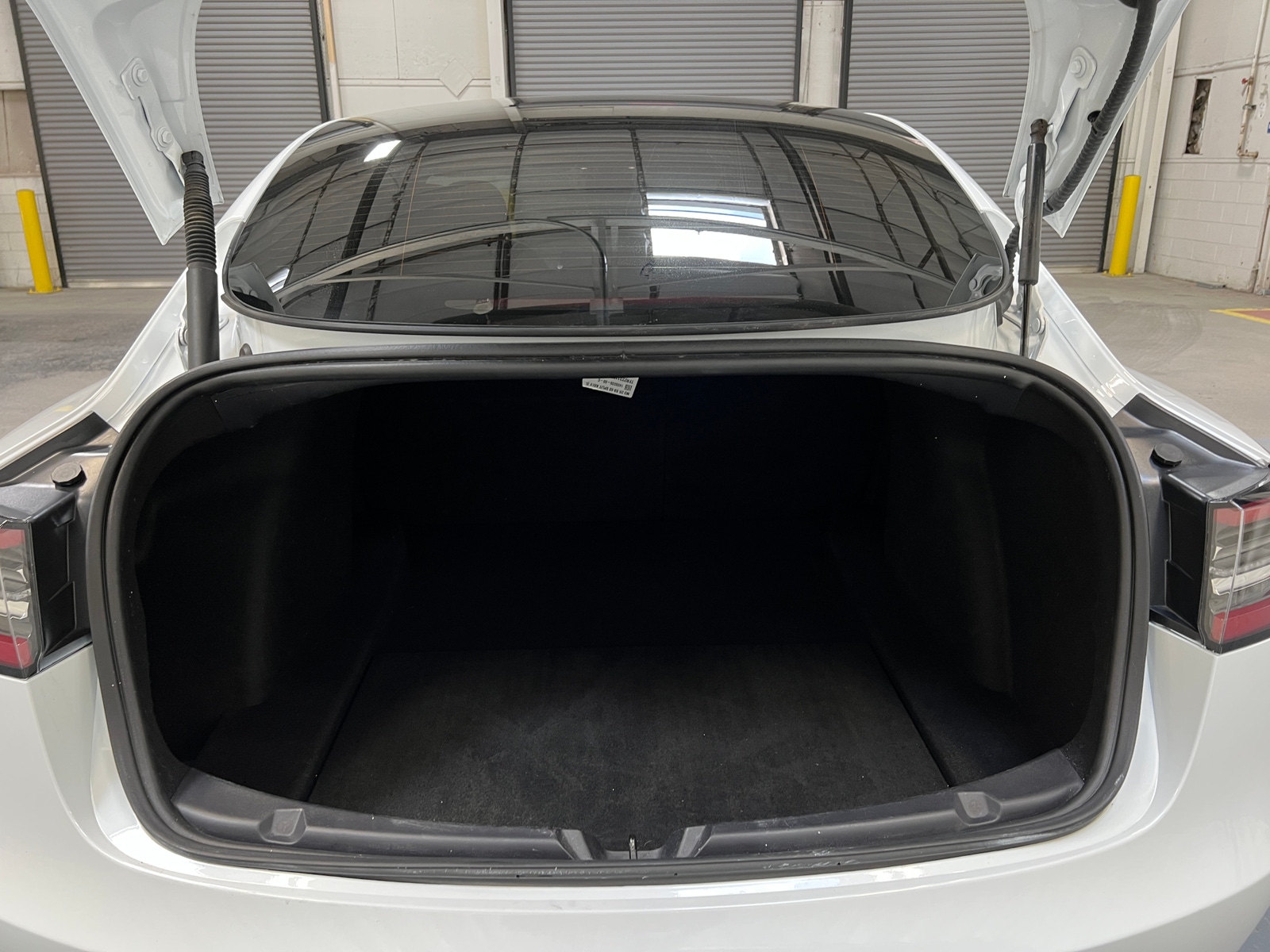 Thumbnail: 2023 Tesla Model 3 - 7