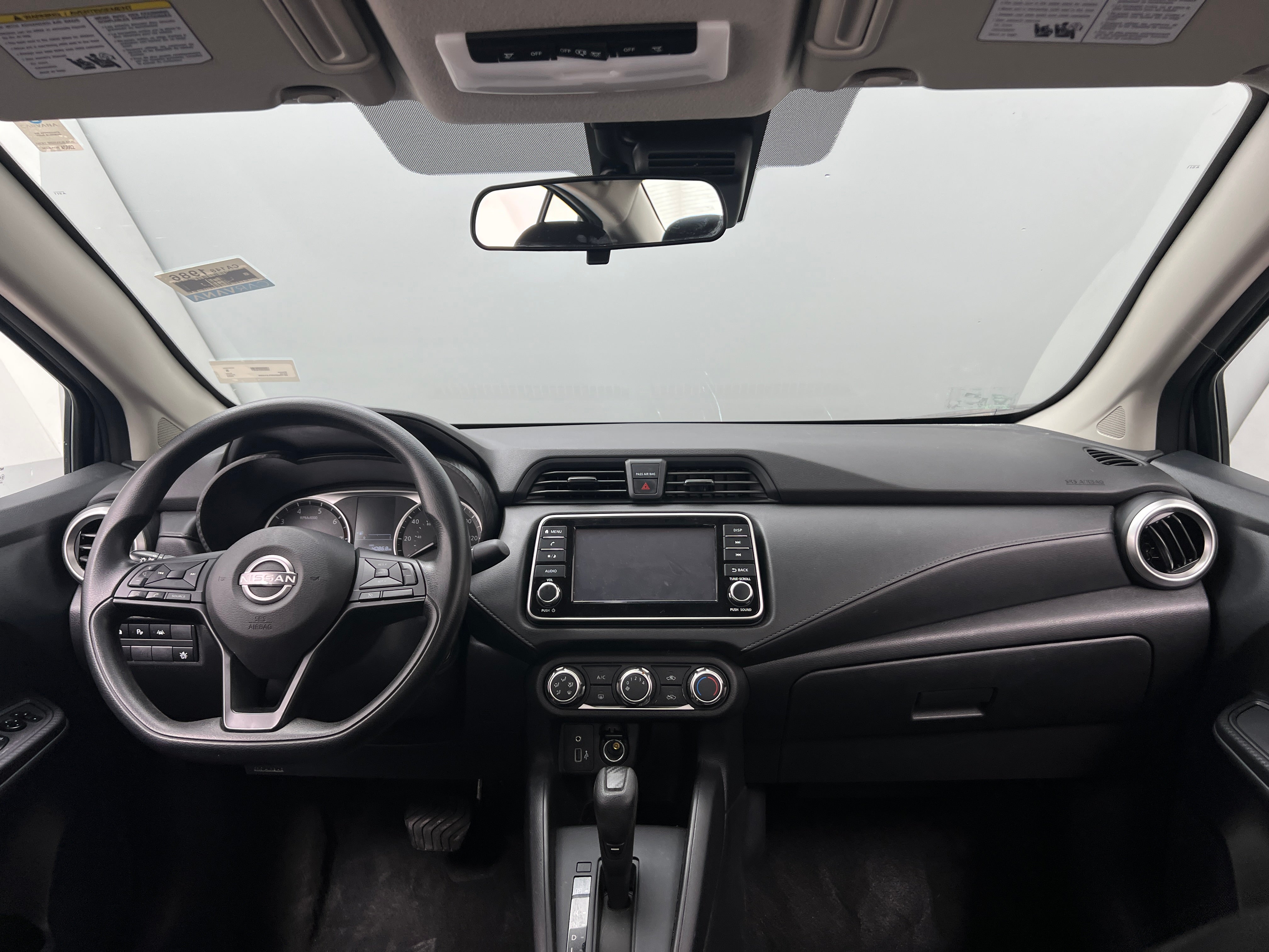 2023 Nissan Versa S 3