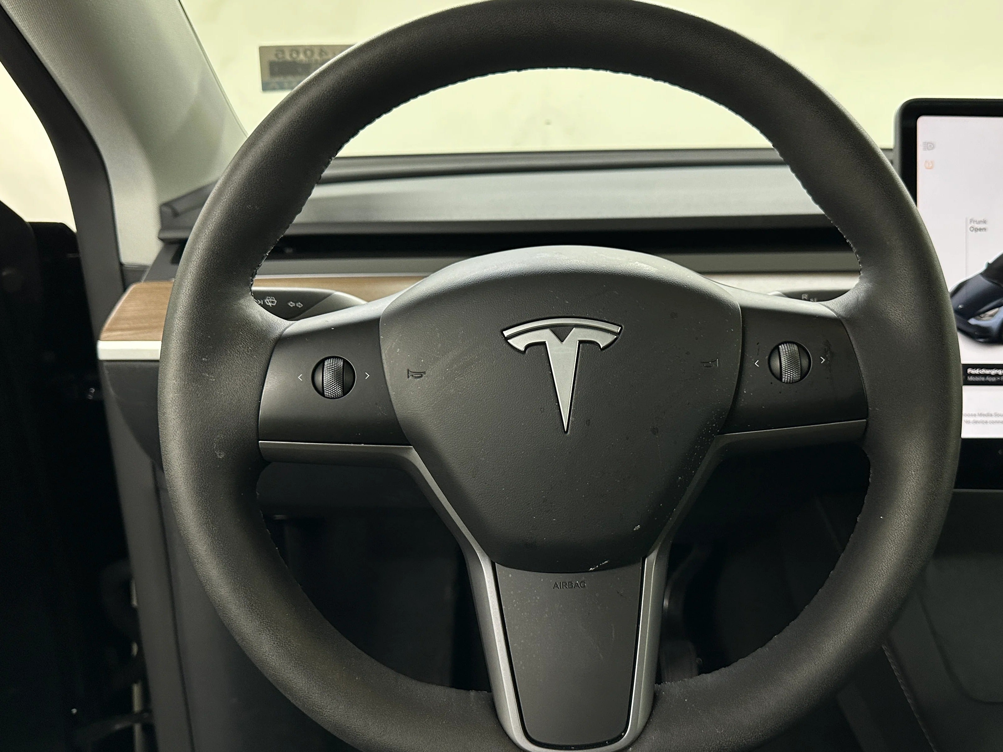 2024 Tesla Model Y Long Range 4