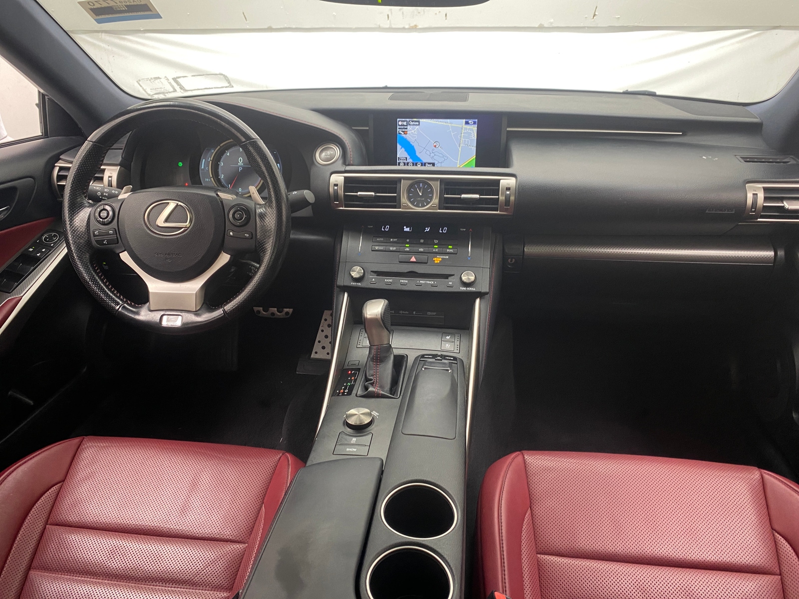 Thumbnail: 2016 Lexus IS - 2