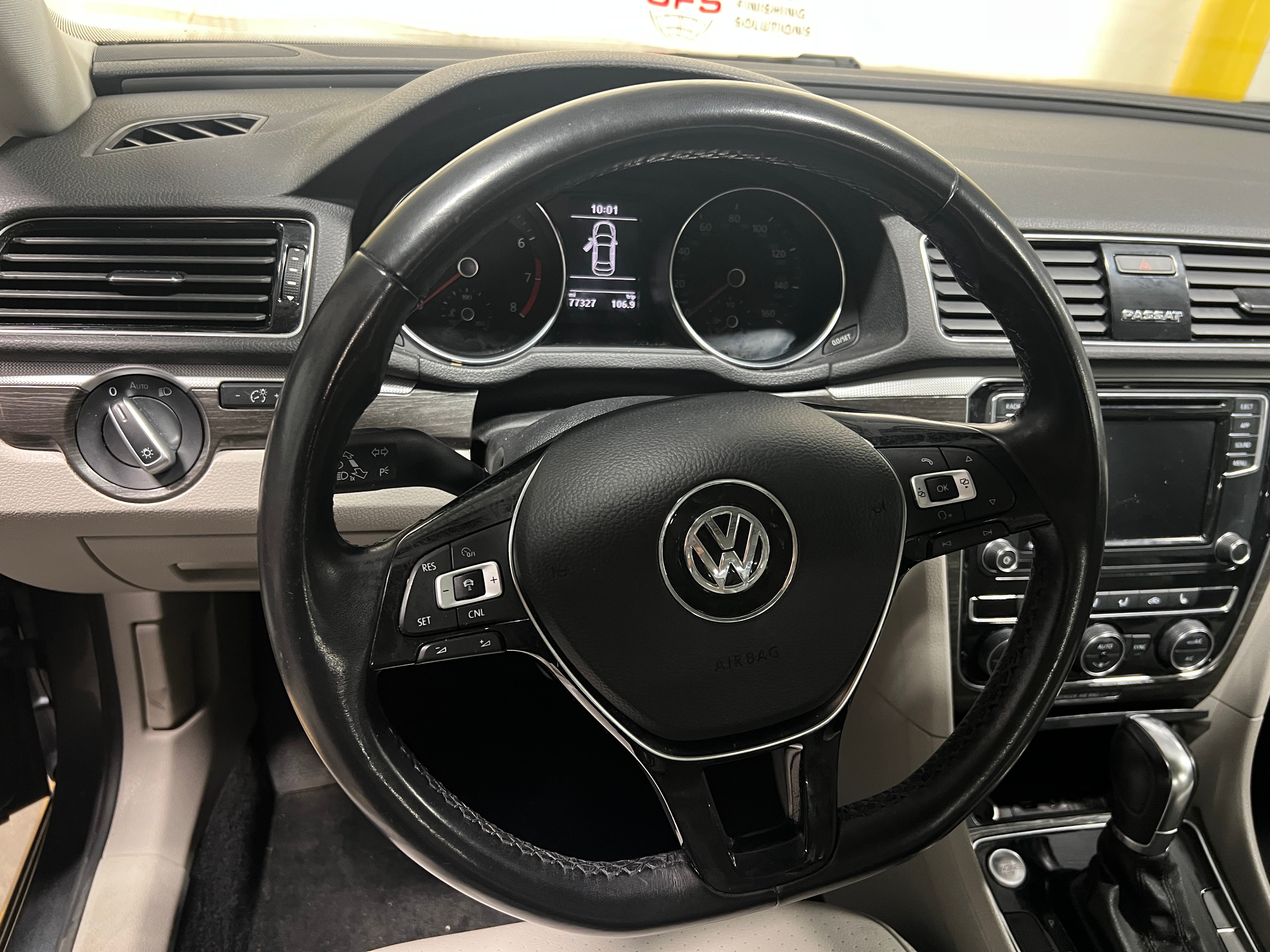 2018 Volkswagen Passat 2.0T 5