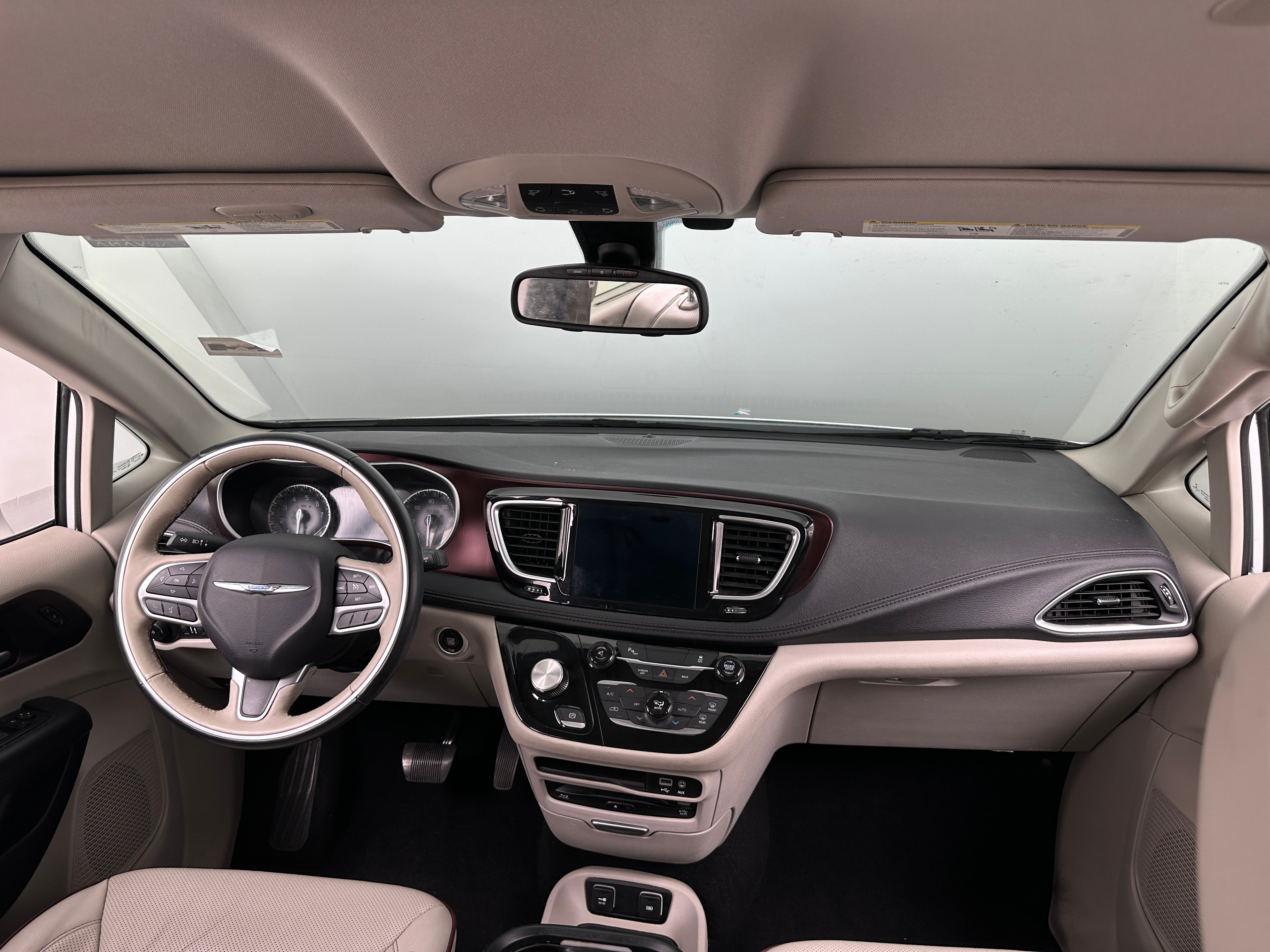 2017 Chrysler Pacifica Limited 2