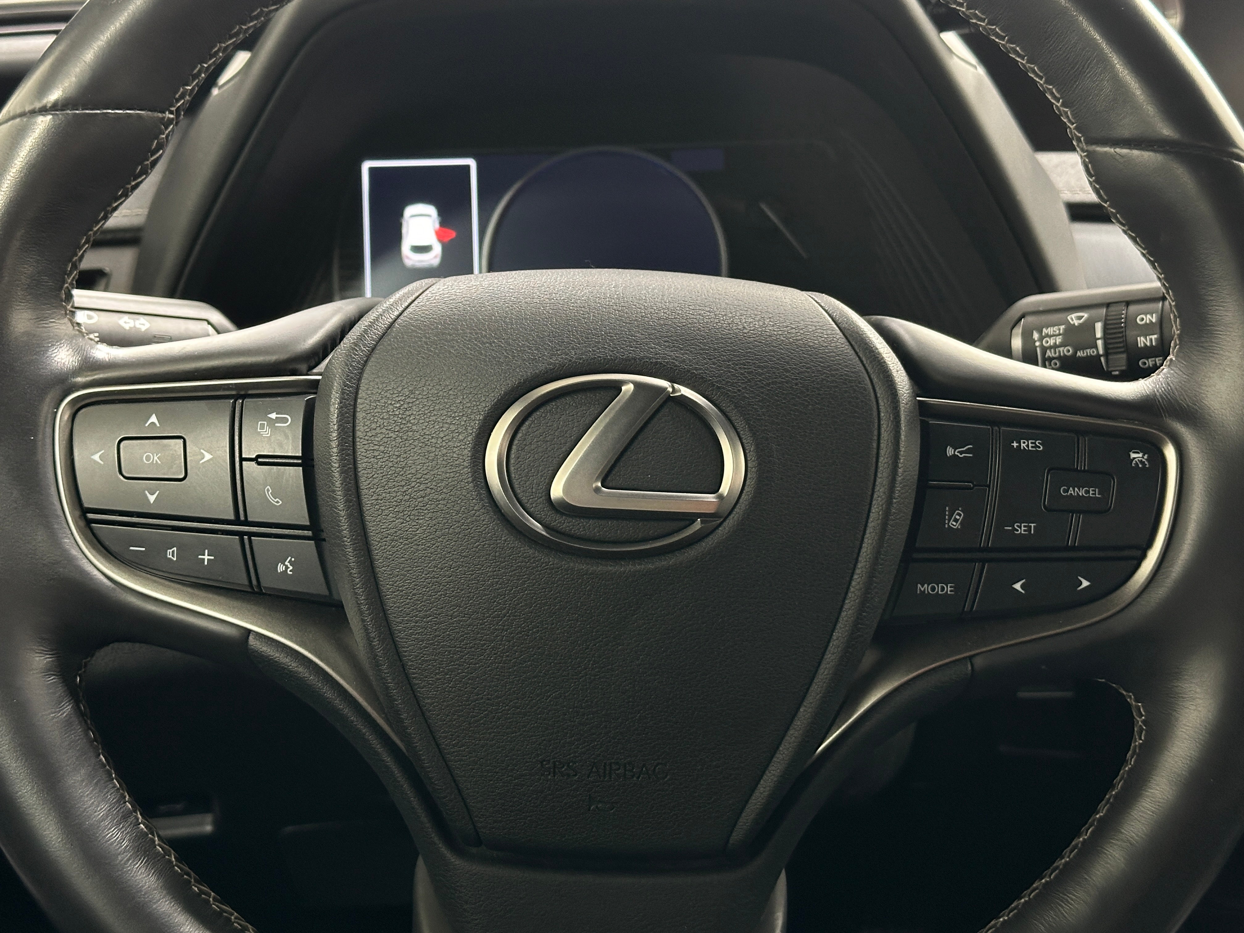 2020 Lexus UX 250h 5