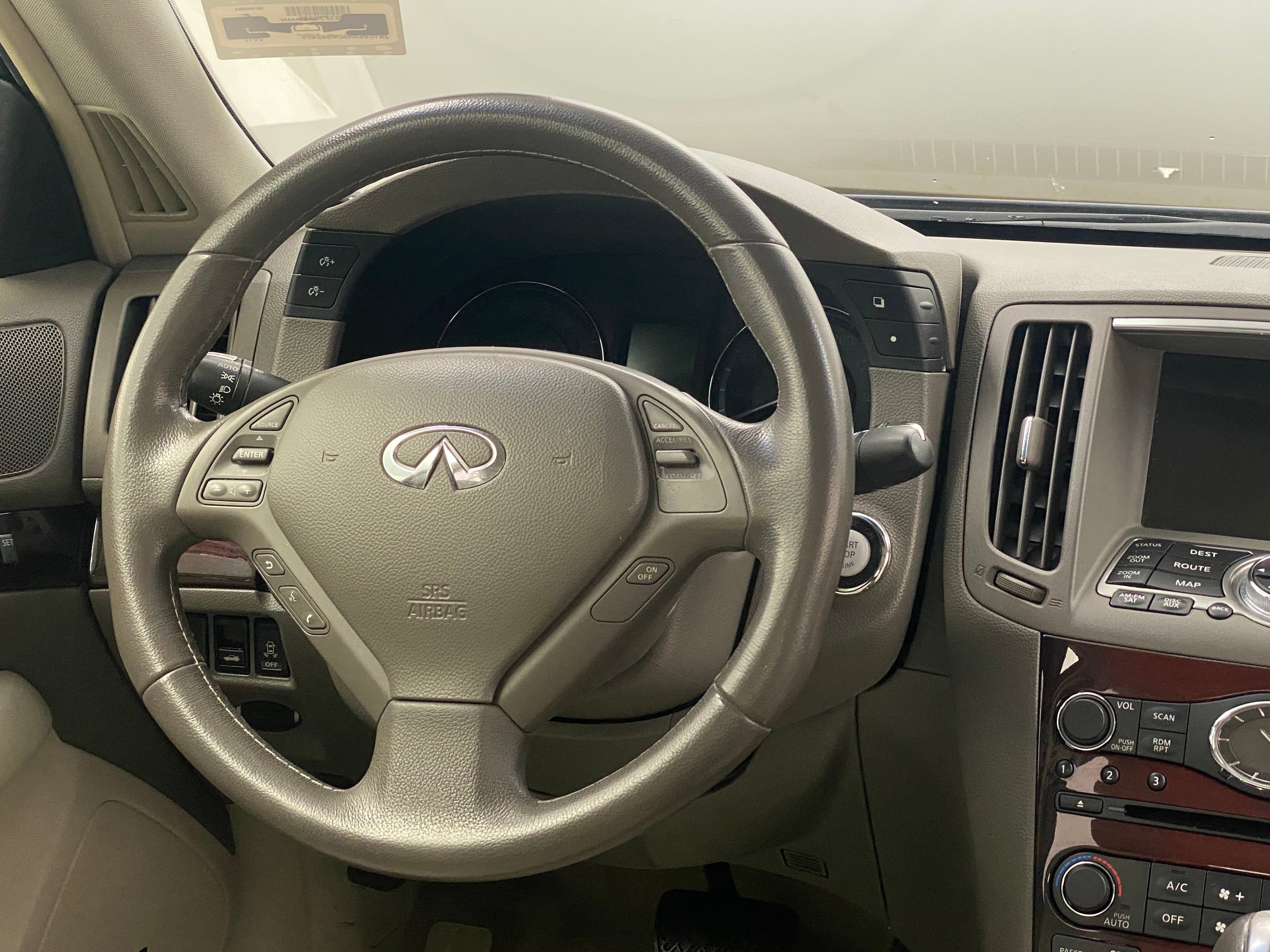 2012 INFINITI G37 X 5