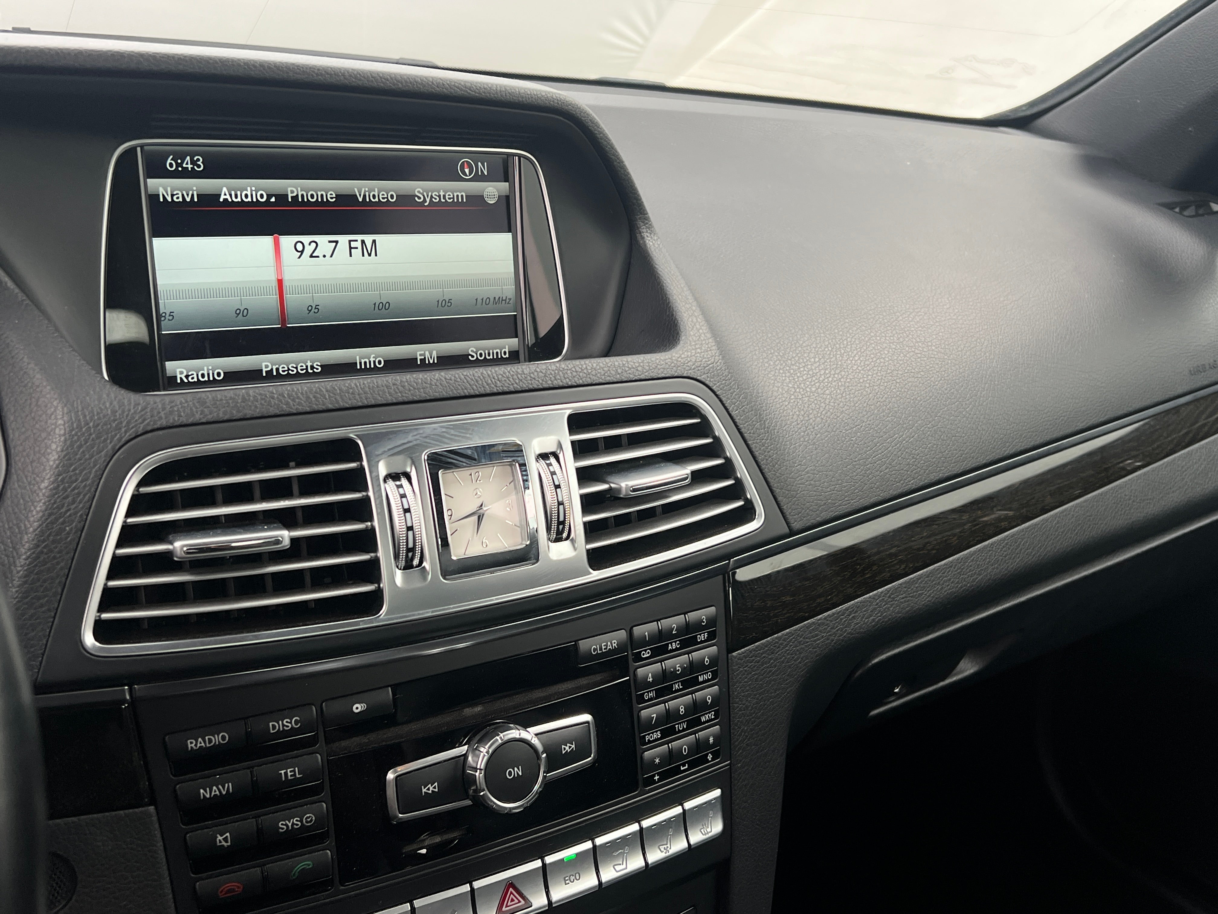 Thumbnail: 2014 Mercedes-Benz E-Class - 4