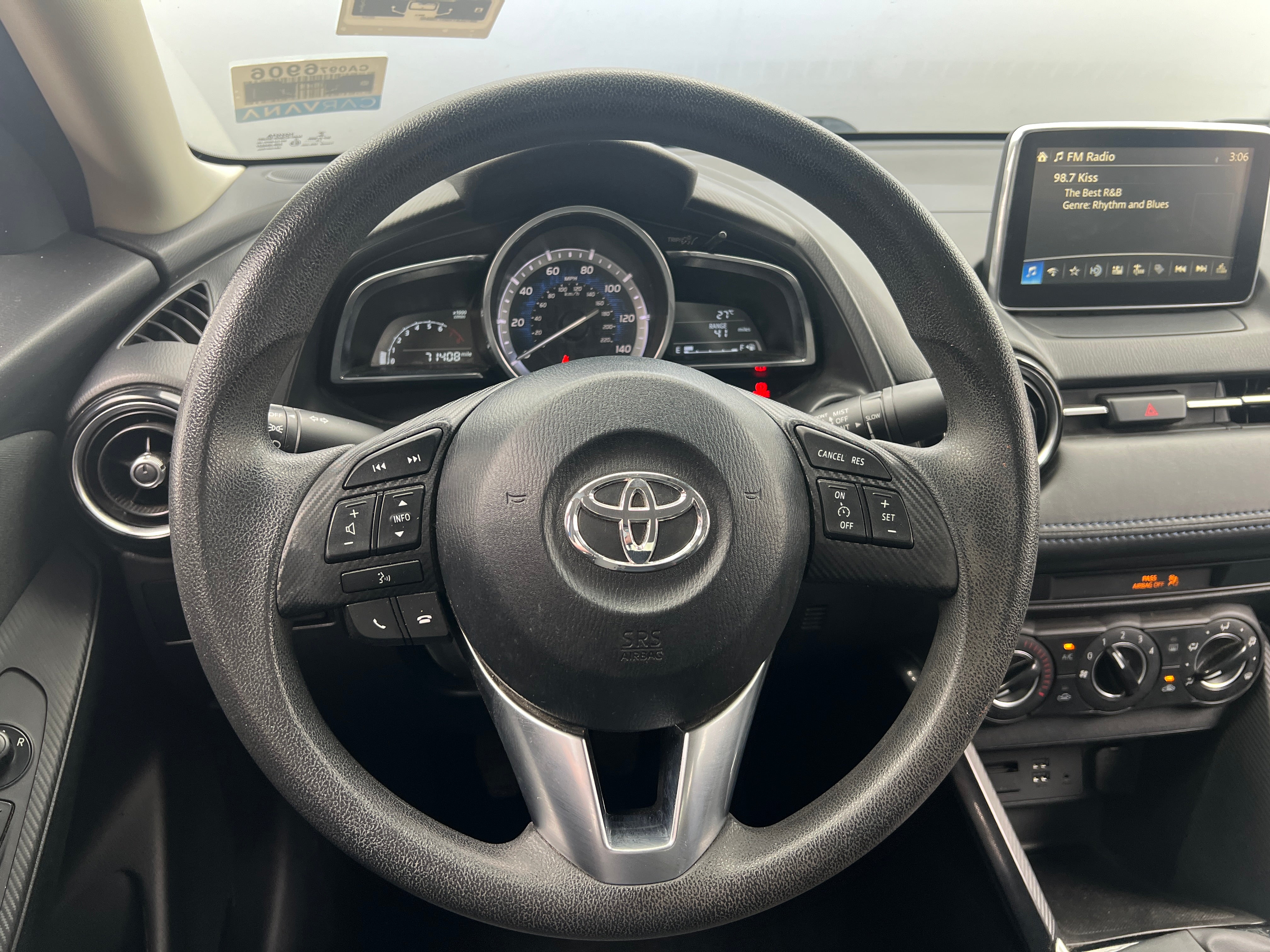 2017 Toyota Yaris iA Base 5