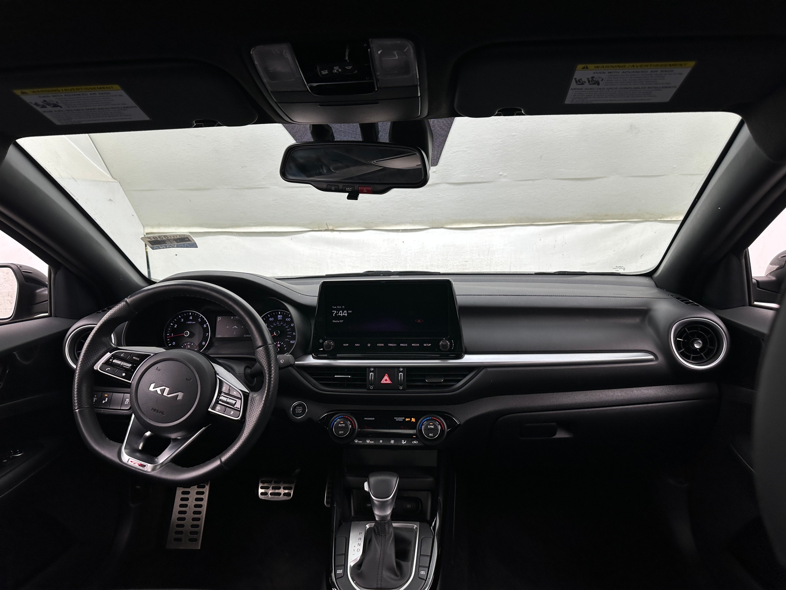 Thumbnail: 2023 Kia Forte - 3