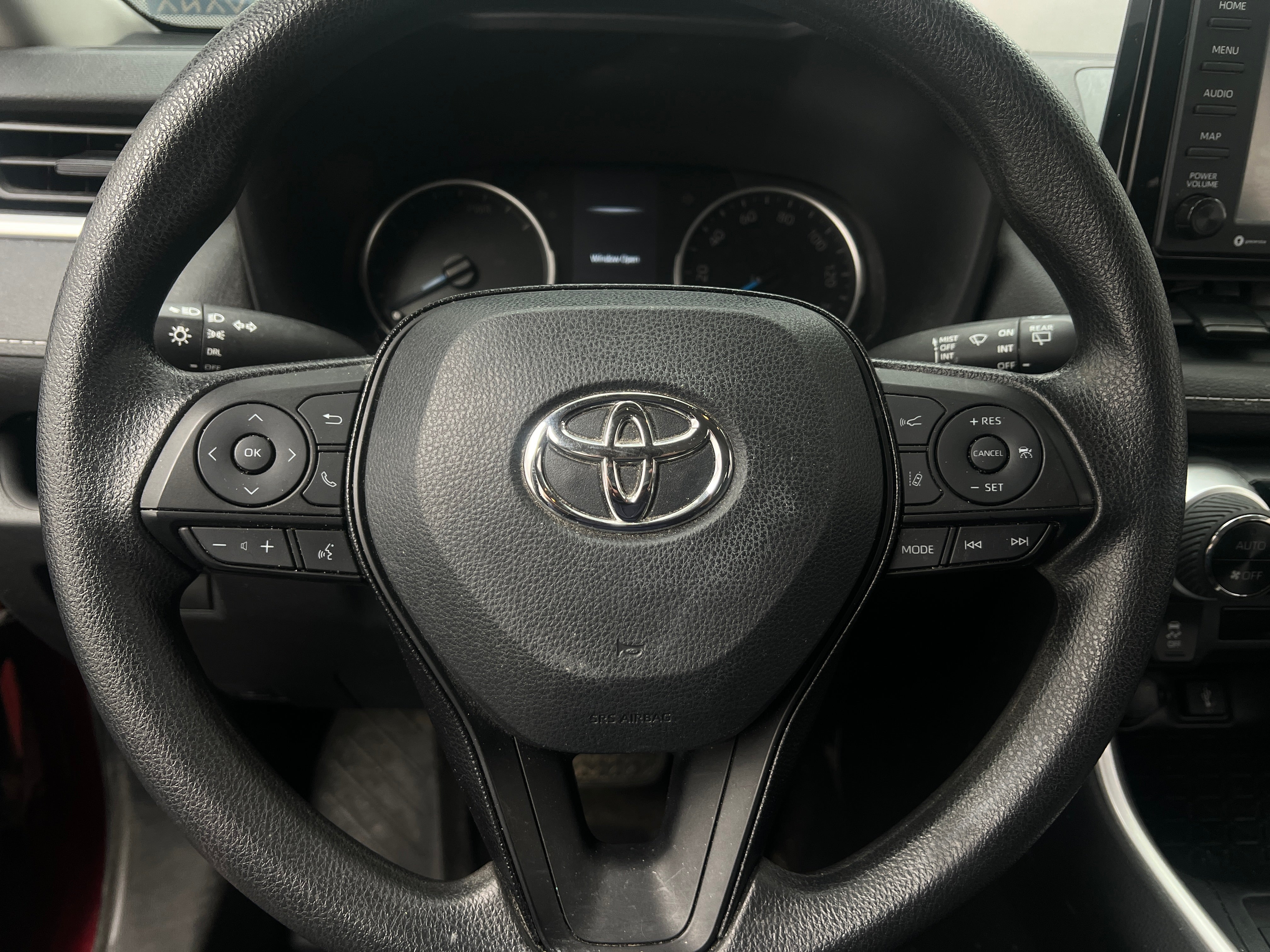 2021 Toyota RAV4 LE 5