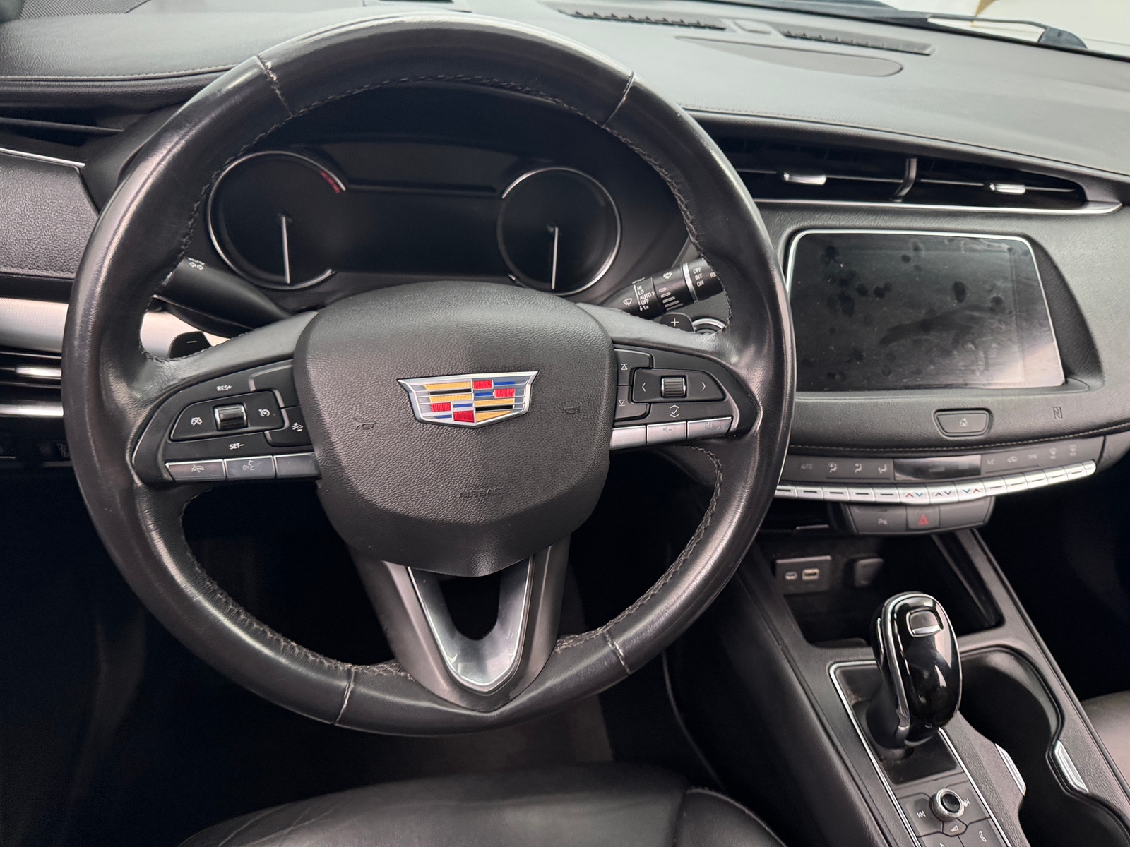 Thumbnail: 2020 Cadillac XT4 - 4