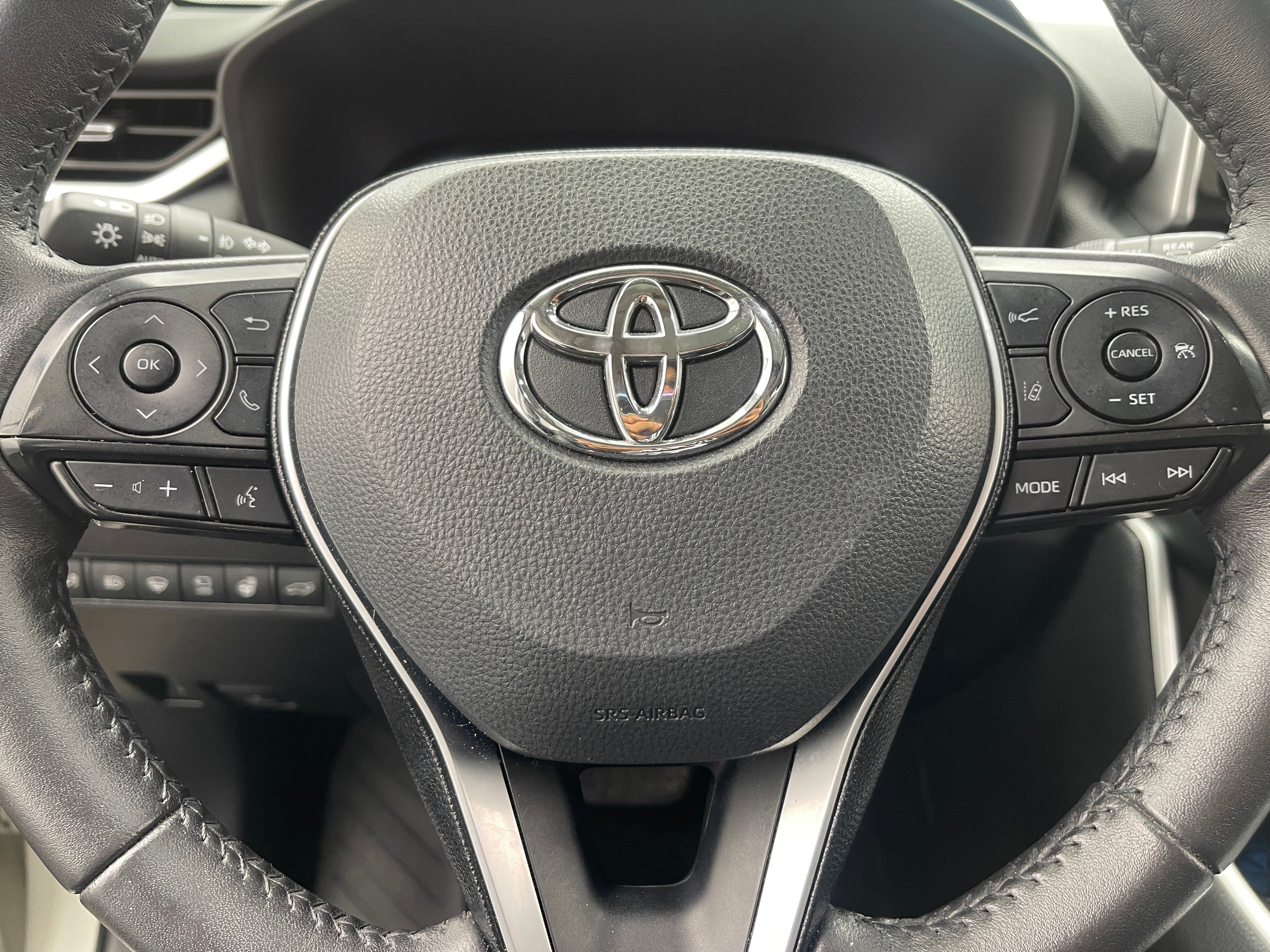 2021 Toyota RAV4 Limited 5