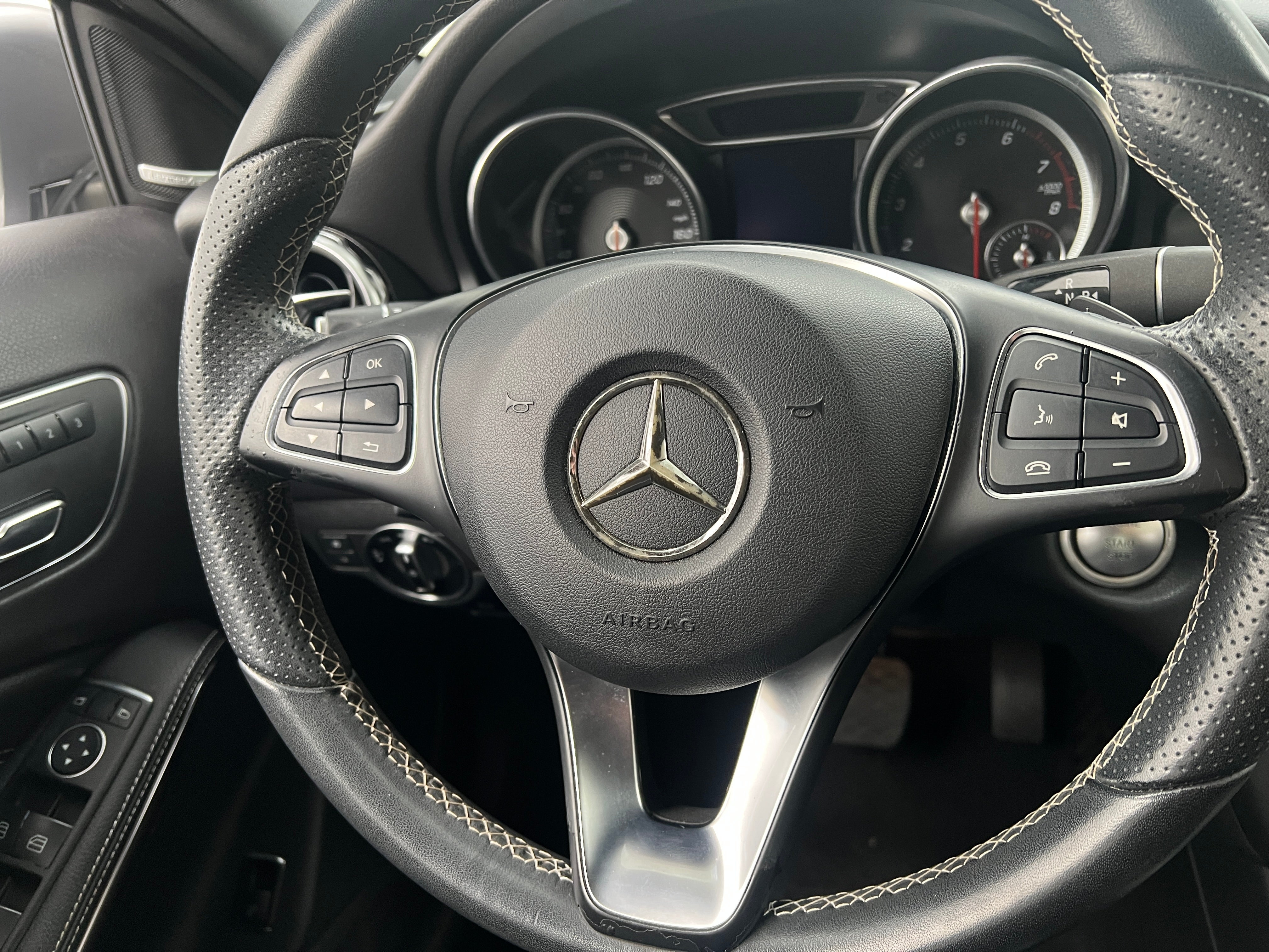 2018 Mercedes-Benz GLA 250 5