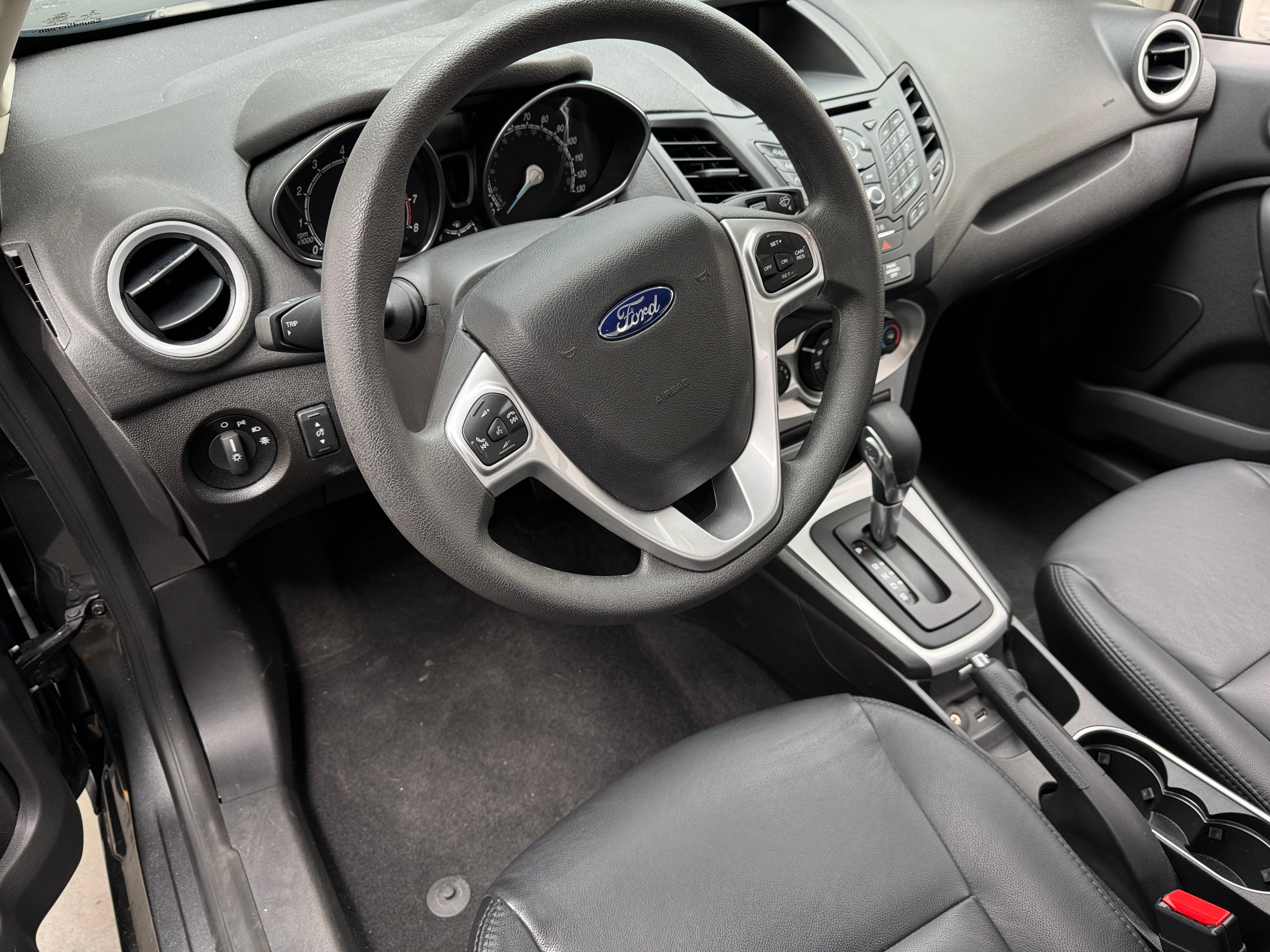 2017 Ford Fiesta SE 3