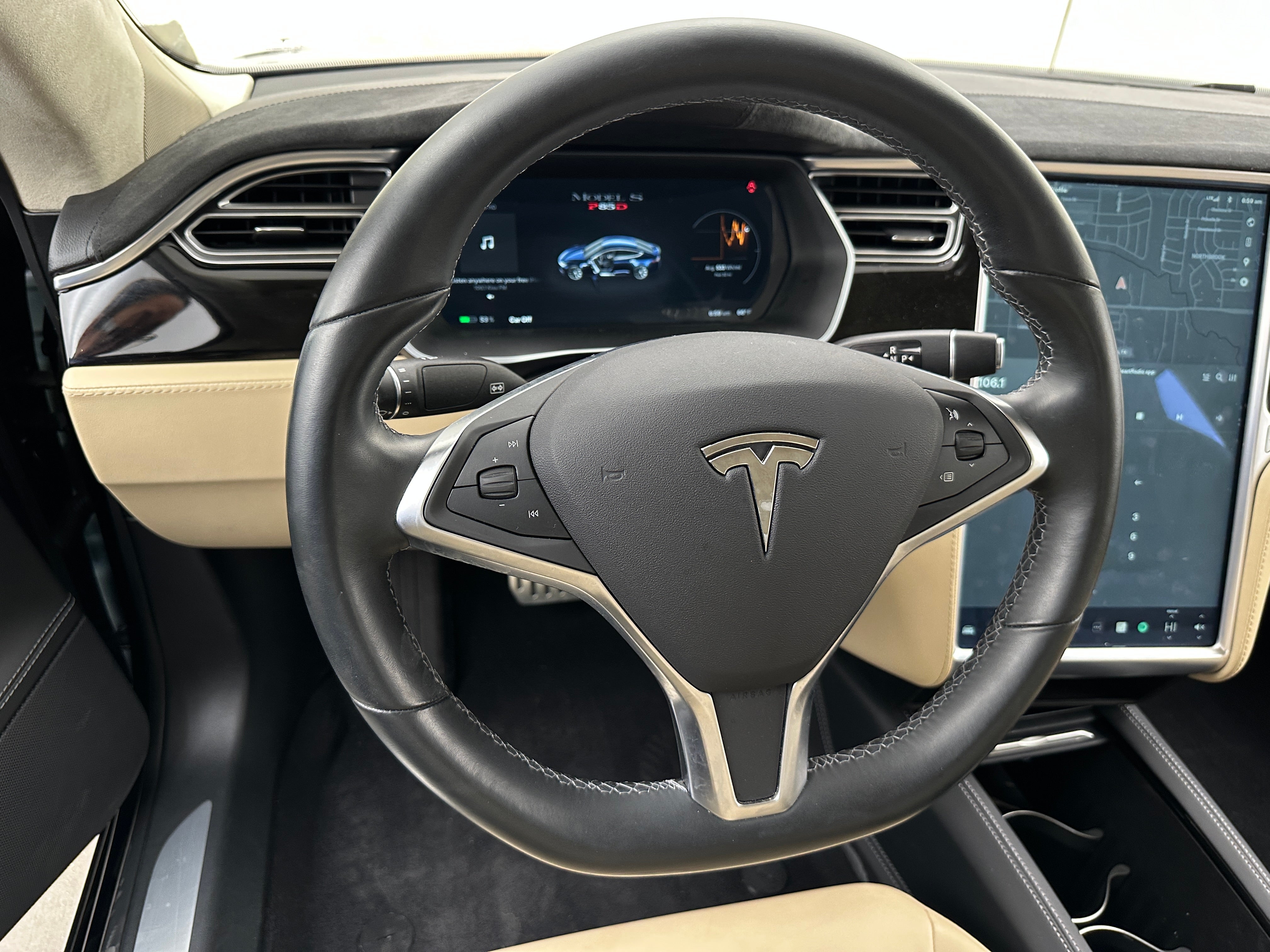 2014 Tesla Model S P85D 4