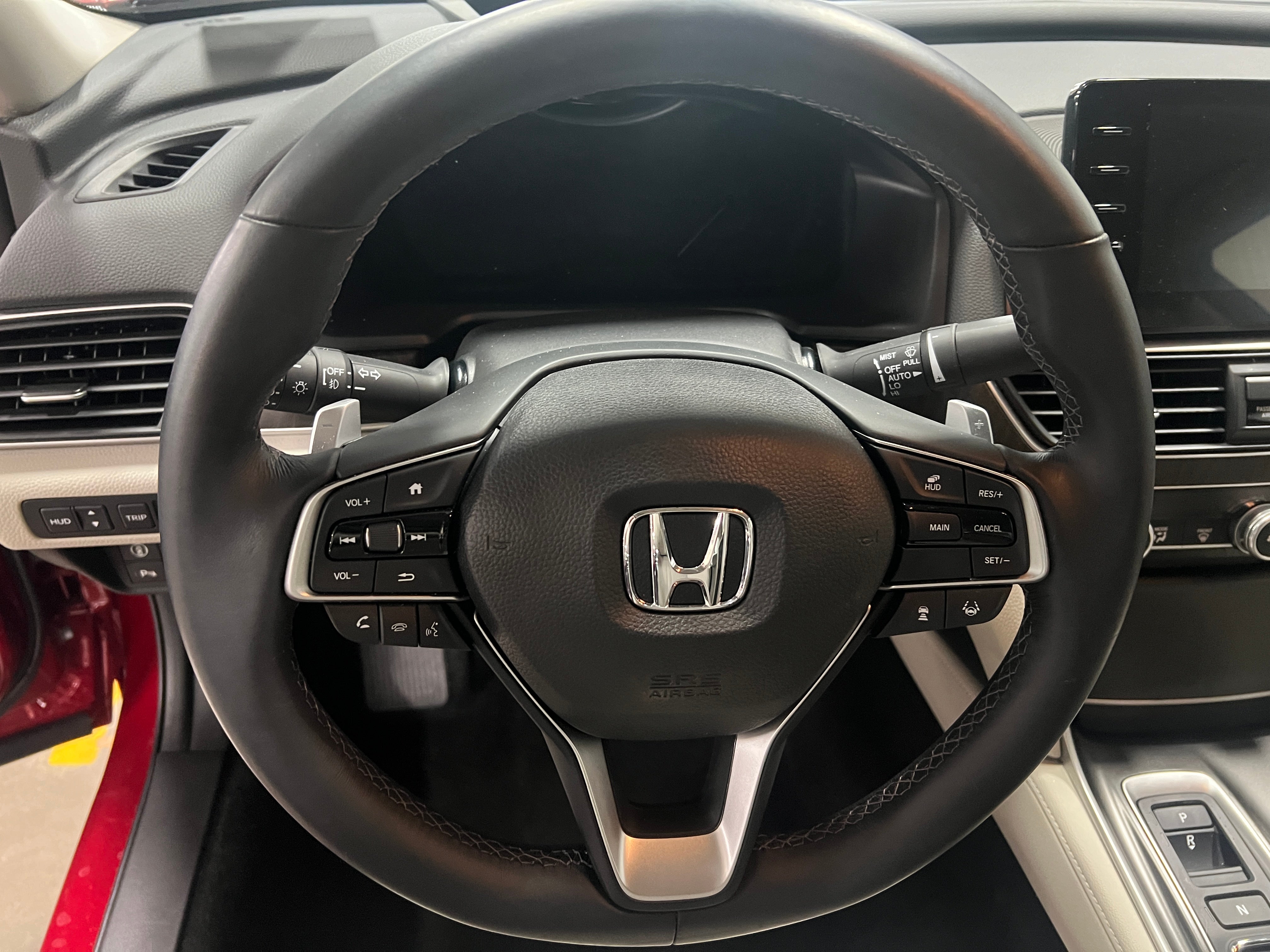 2019 Honda Accord Touring 4