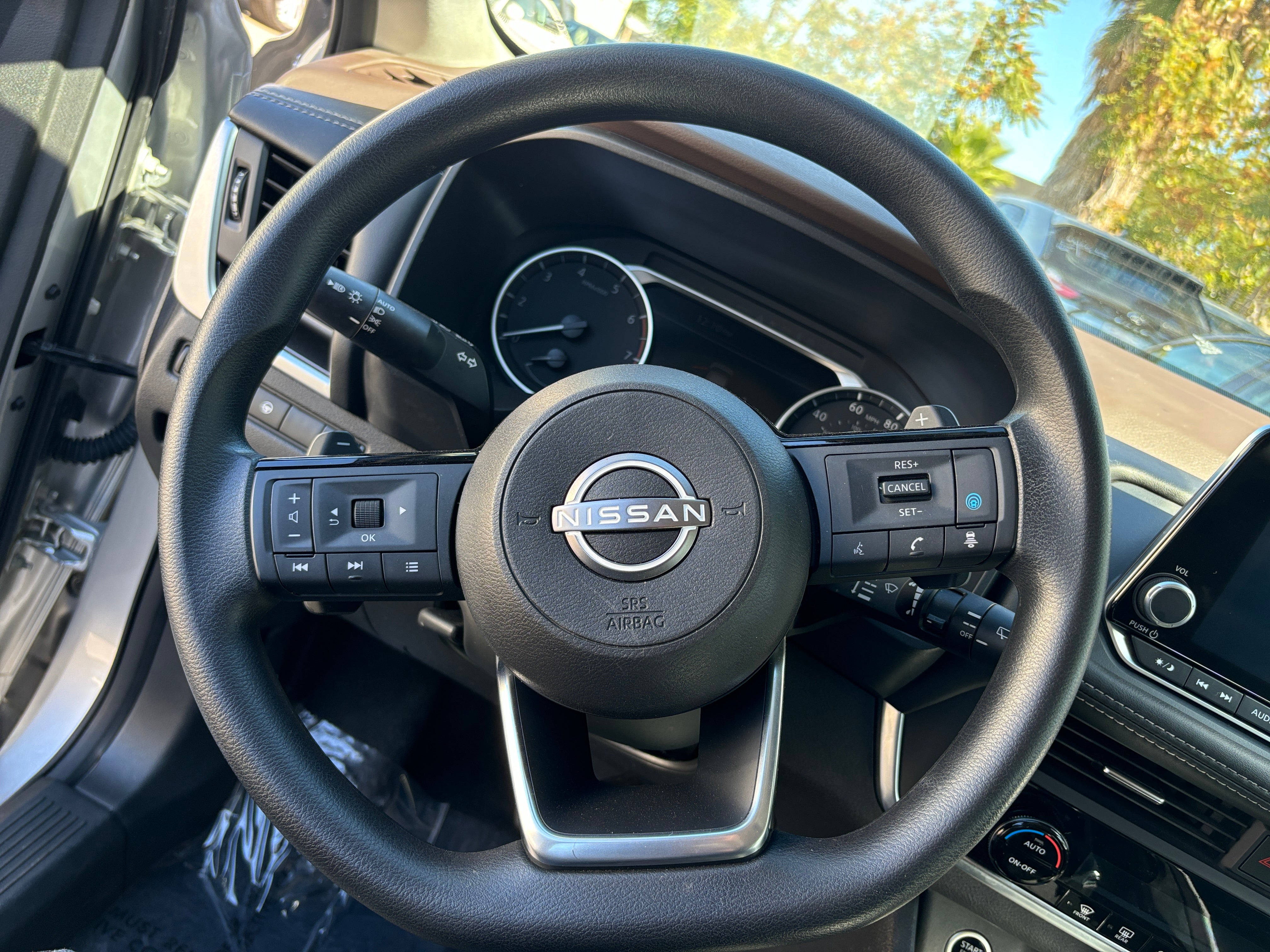 2023 Nissan Rogue SV 5