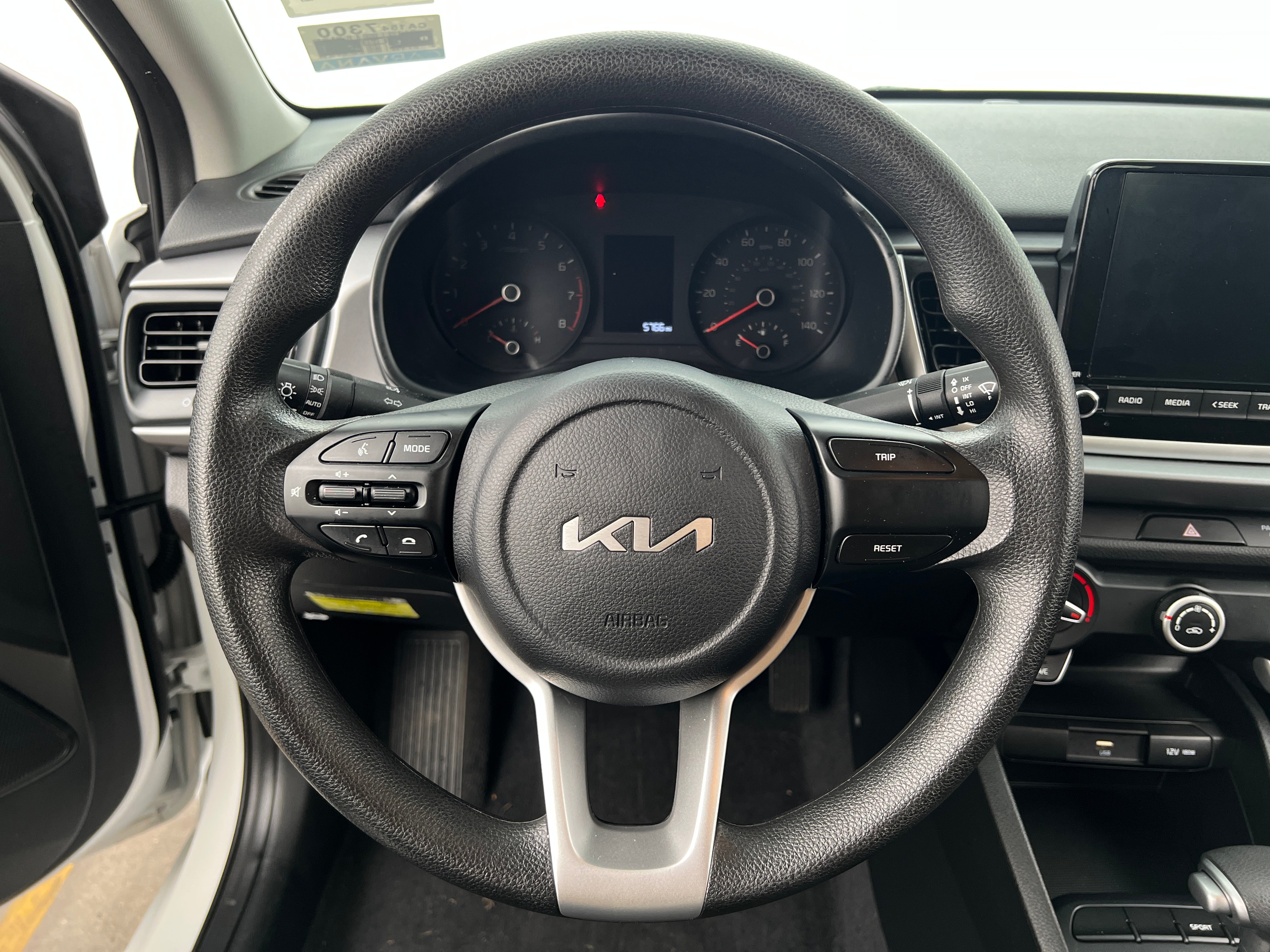 2023 Kia Rio LX 5