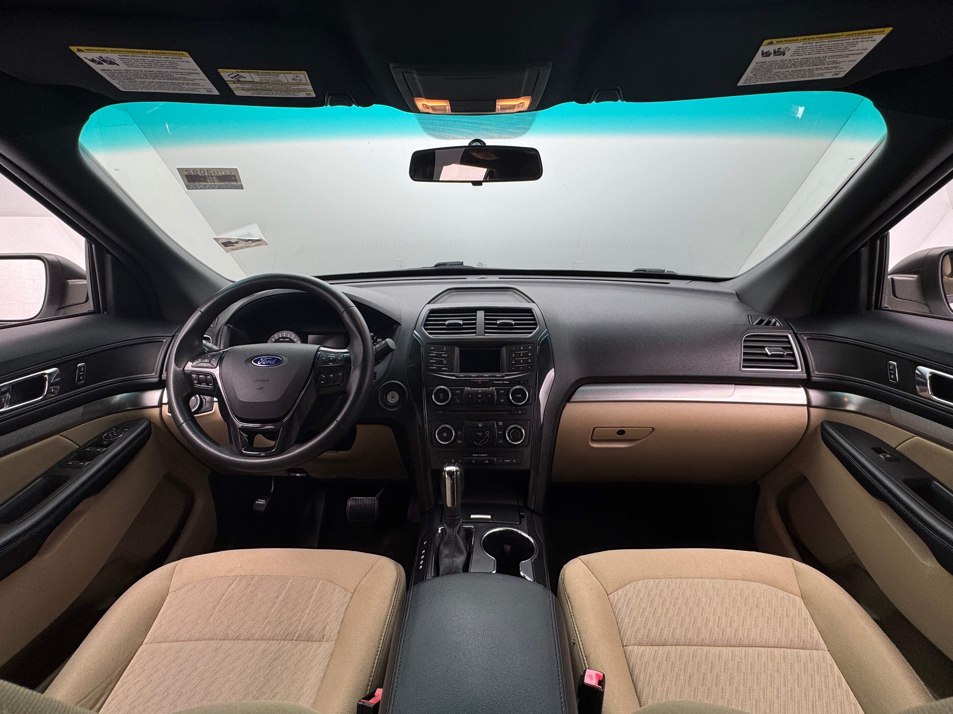 2016 Ford Explorer Base 3