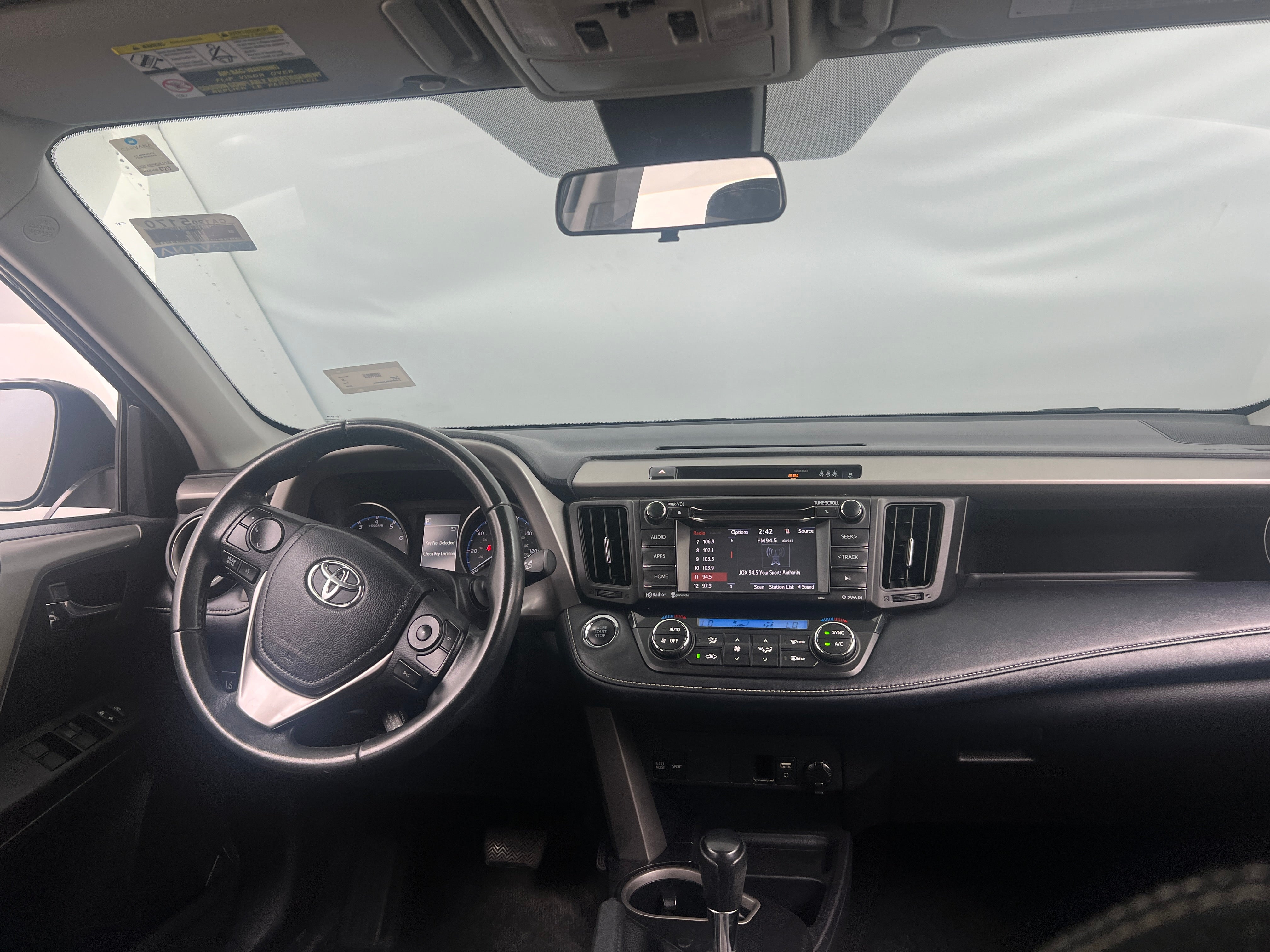 2018 Toyota RAV4 XLE 3