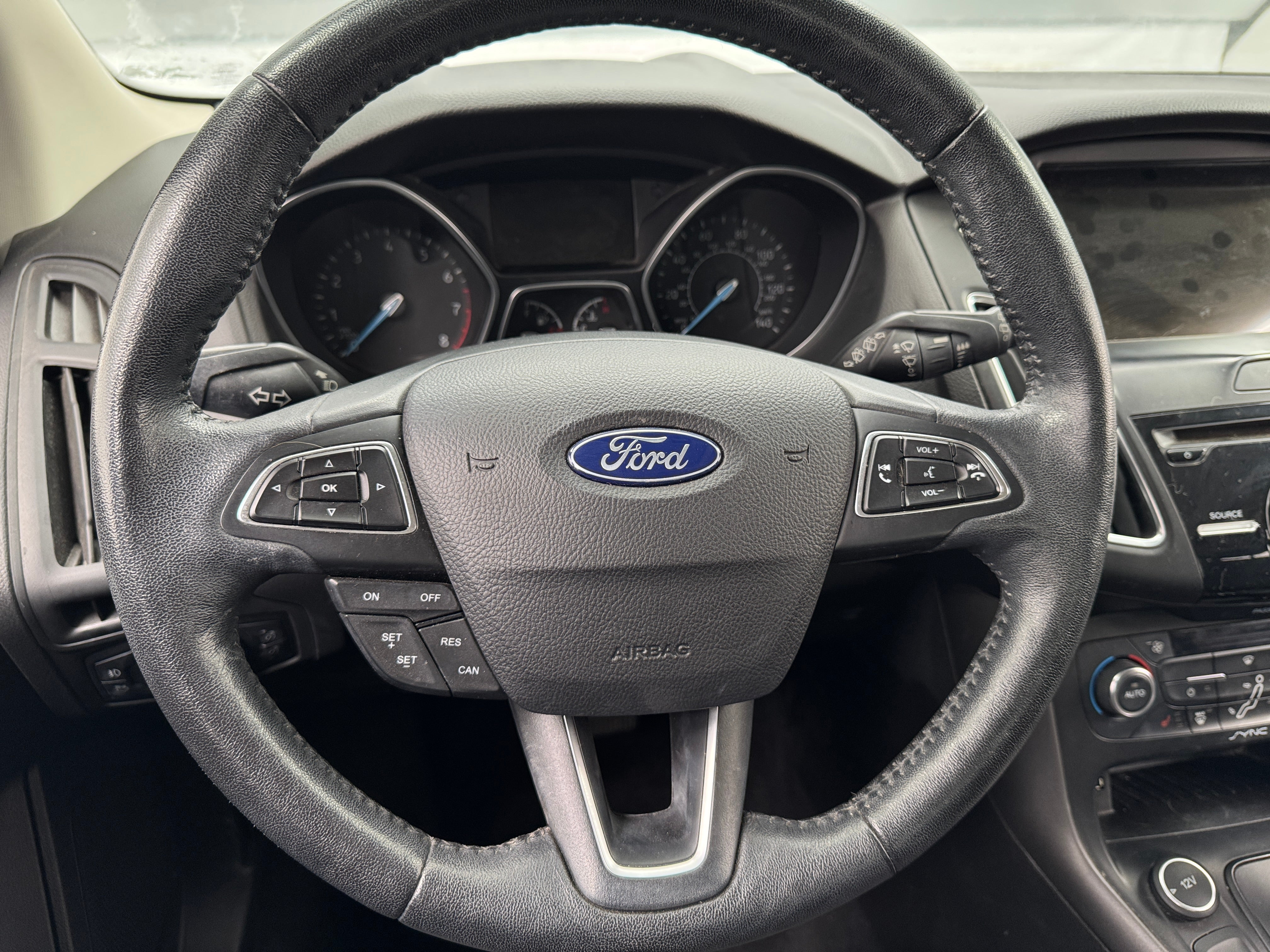 2017 Ford Focus SEL 5