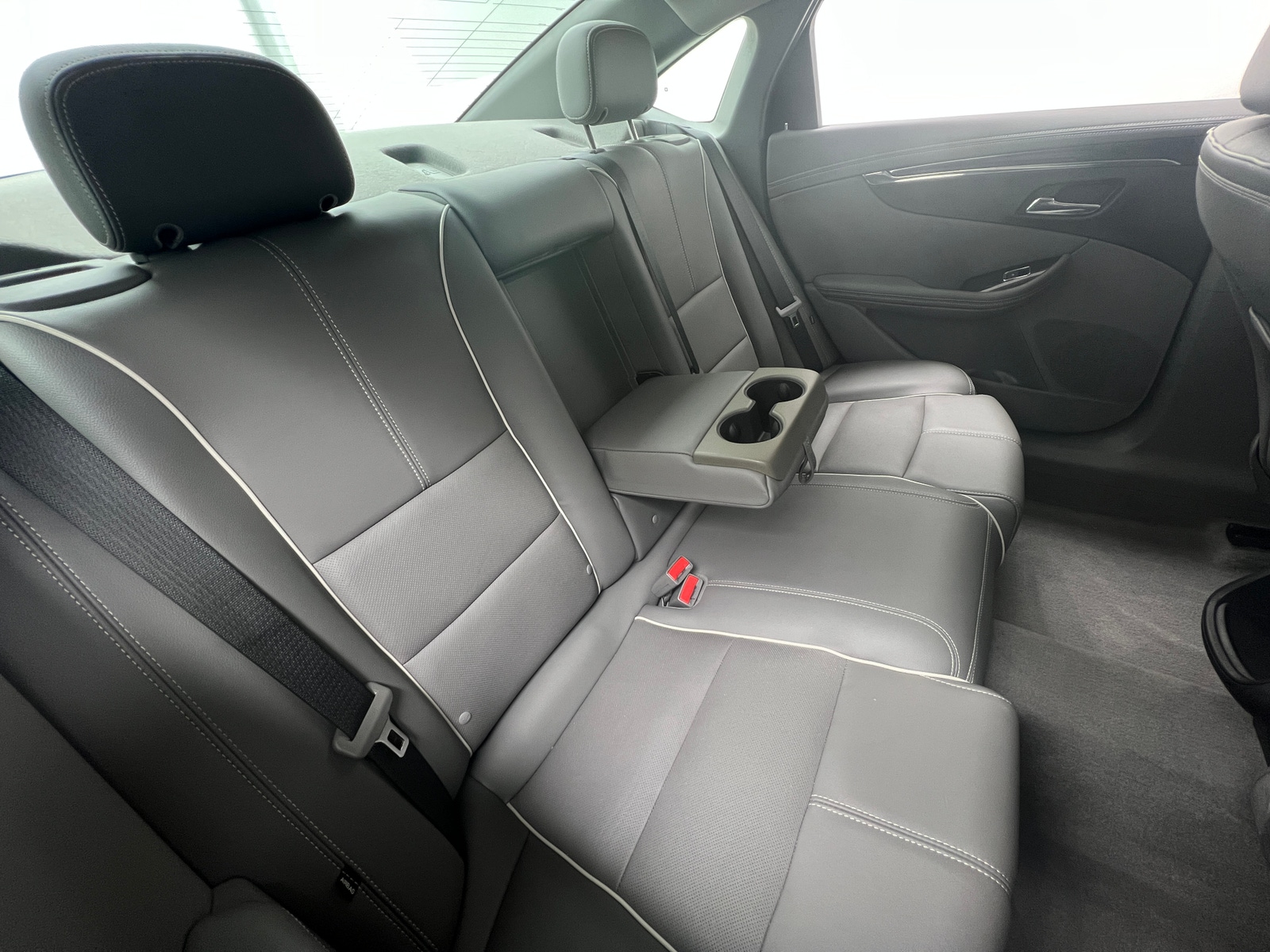 Thumbnail: 2017 Chevrolet Impala - 5