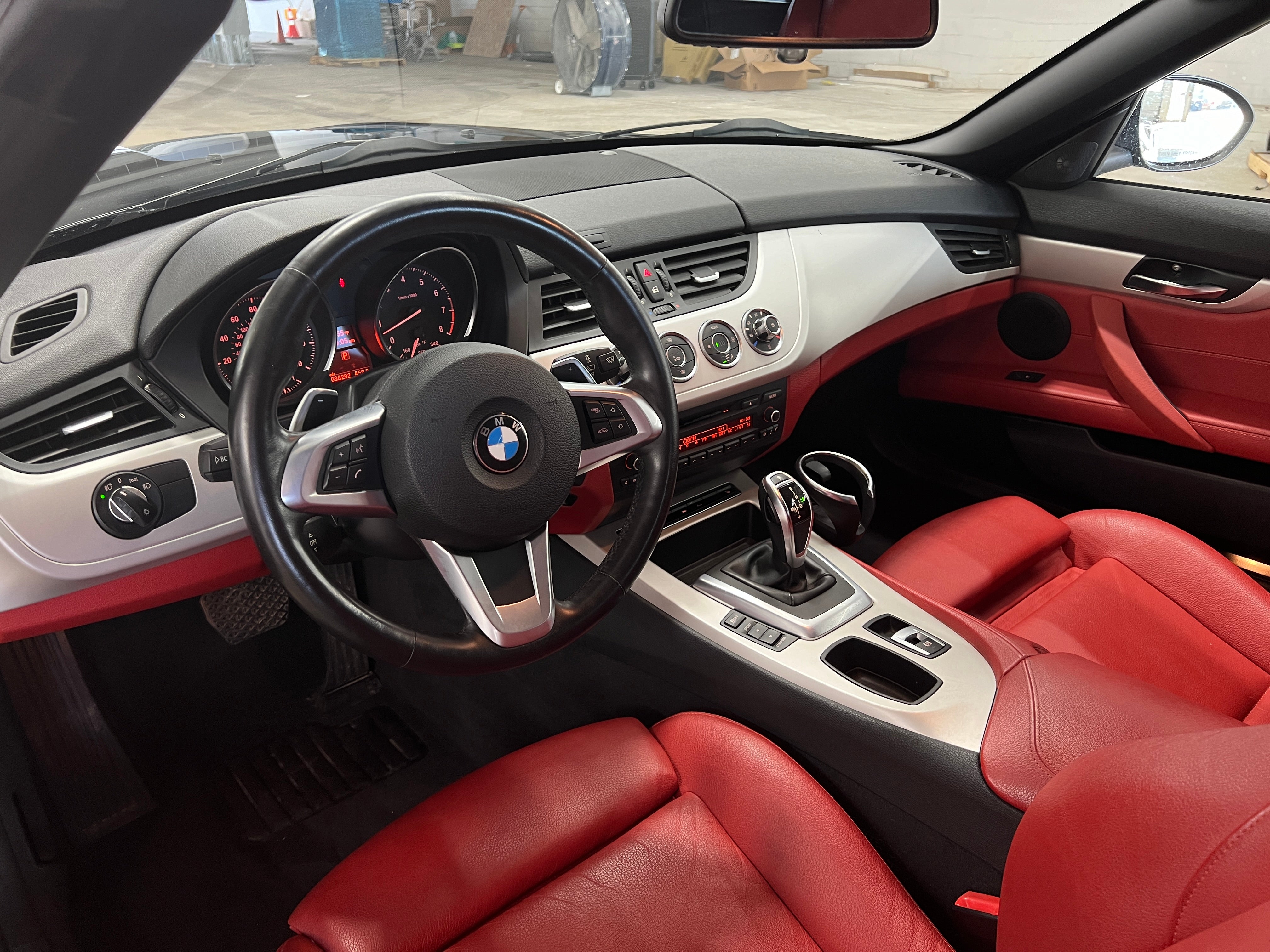 2012 BMW Z4 sDrive28i 3